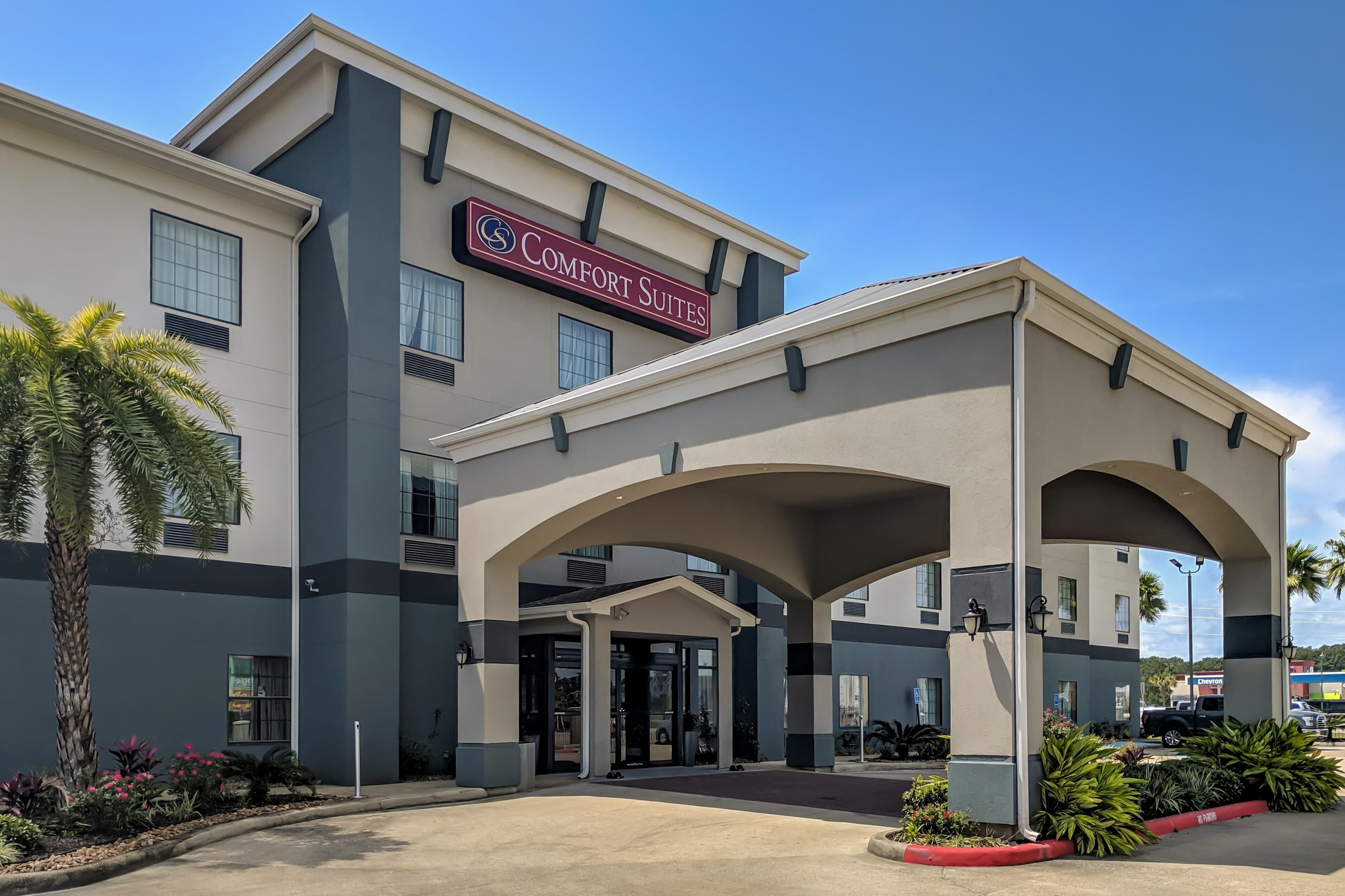 Comfort Suites Sulphur-Lake Charles - Image 1