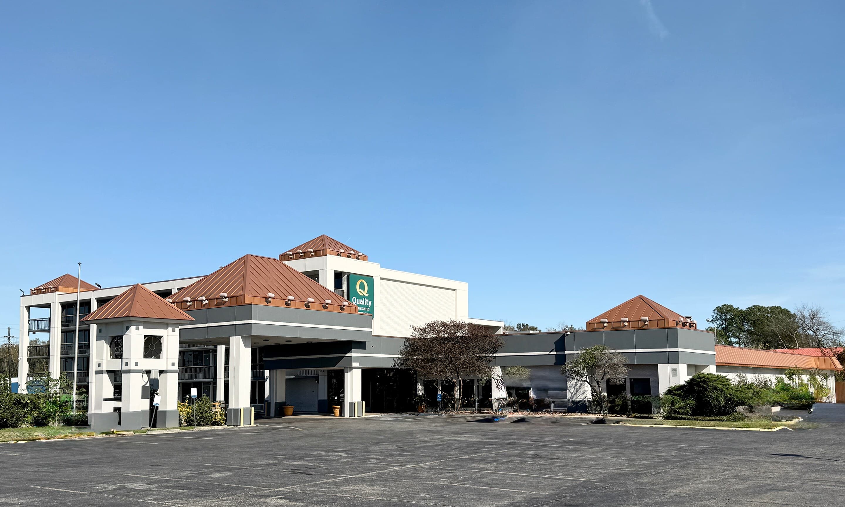 Quality Inn & Suites Baton Rouge West - Port Allen - Image 1