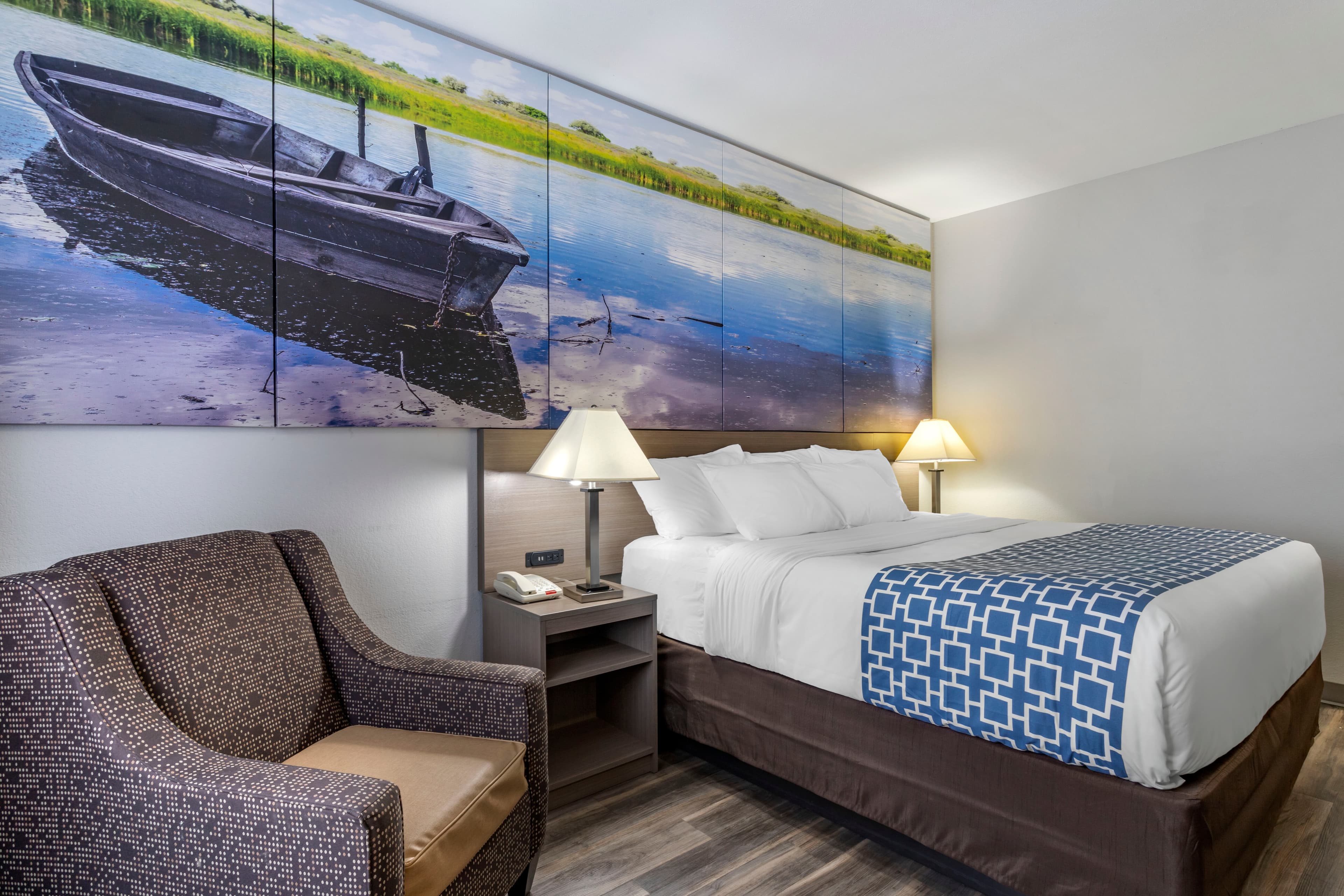 Clarion Pointe Sulphur - Lake Charles - Image 4