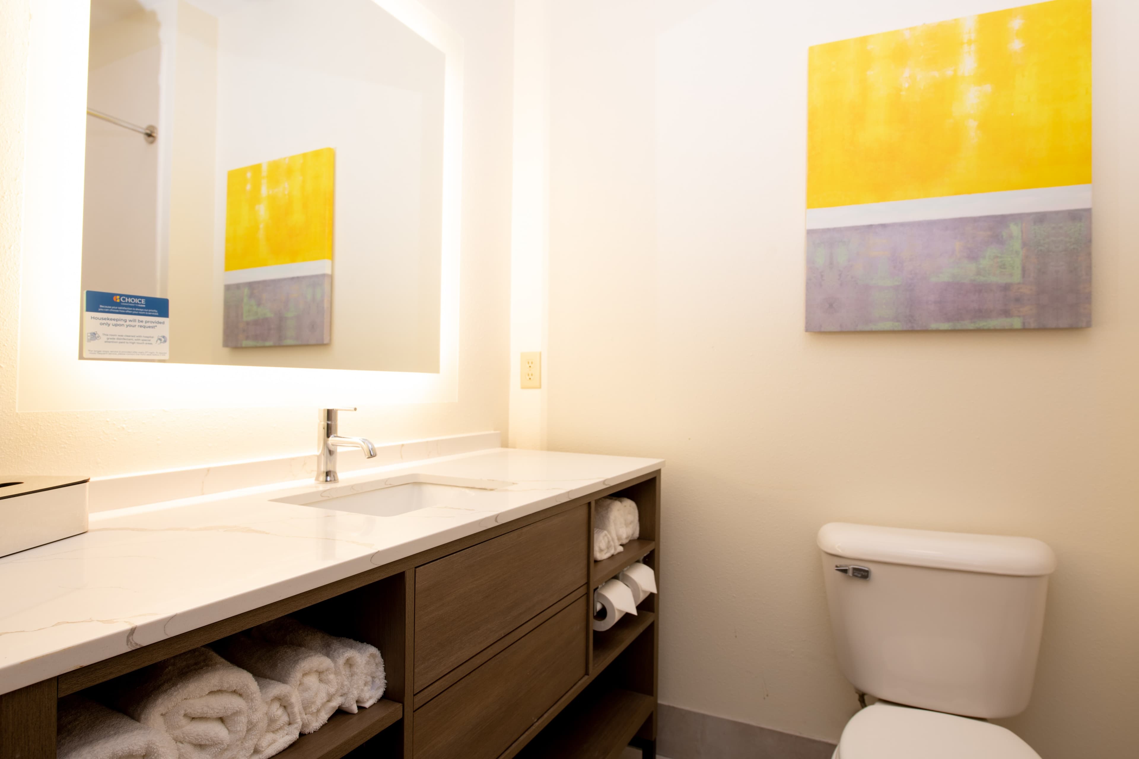 Comfort Suites Oil Center — 18