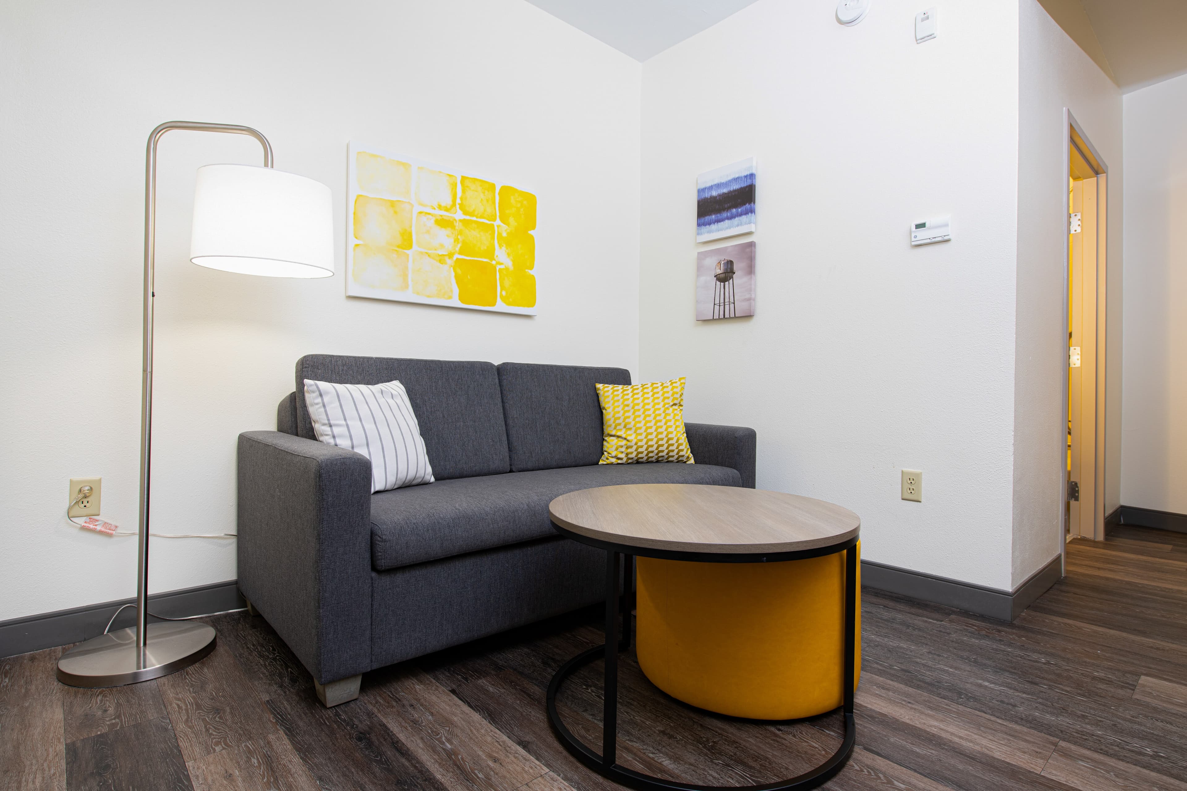 Comfort Suites Oil Center - Image 5