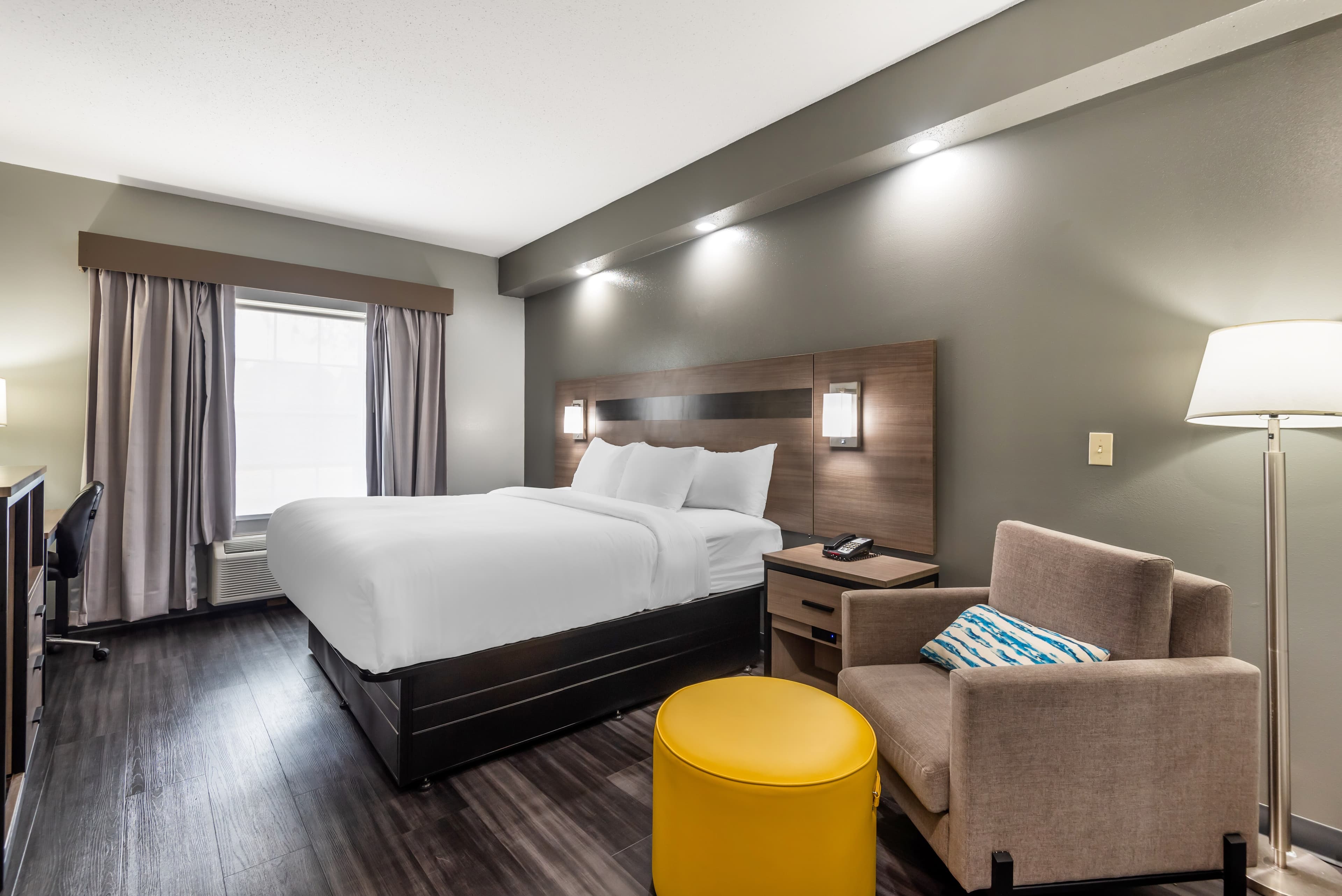 Comfort Inn Lafayette North I-10 — 13