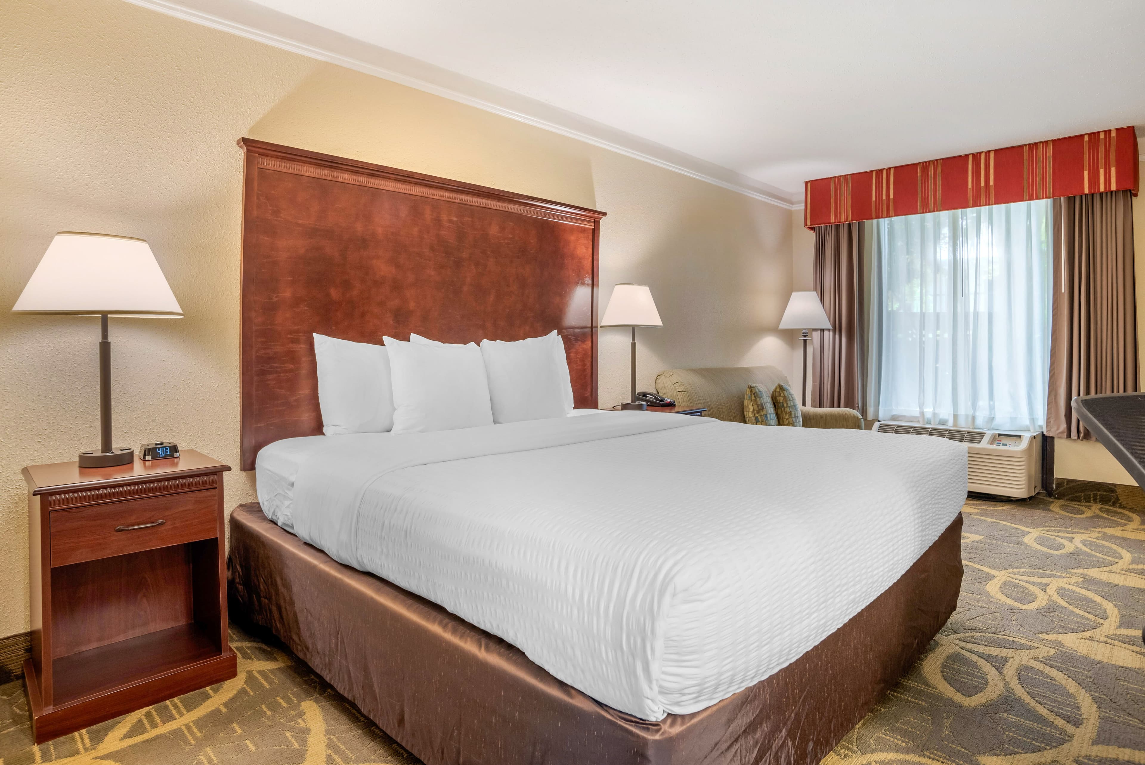 Clarion Inn Conference Center - Image 2