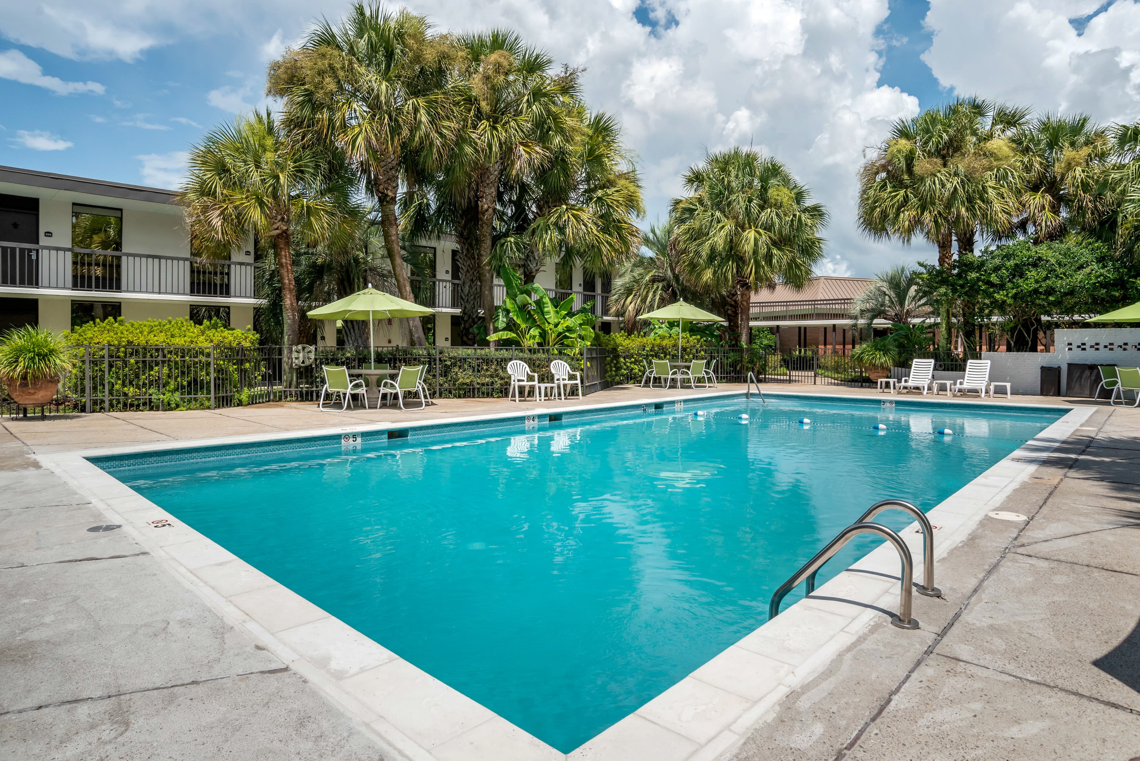 Clarion Inn Conference Center - Image 1