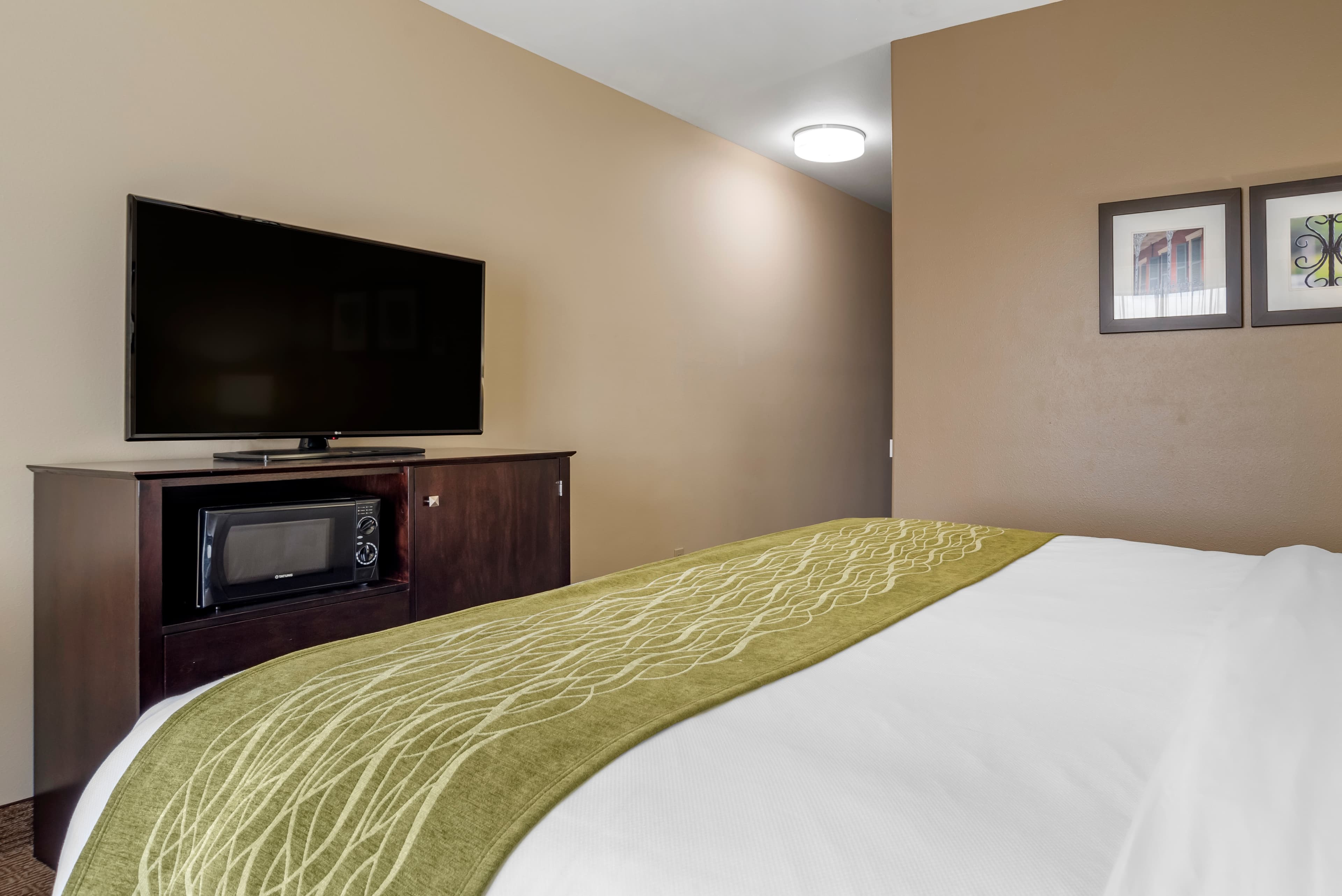 Comfort Inn & Suites Scott-West Lafayette — 8