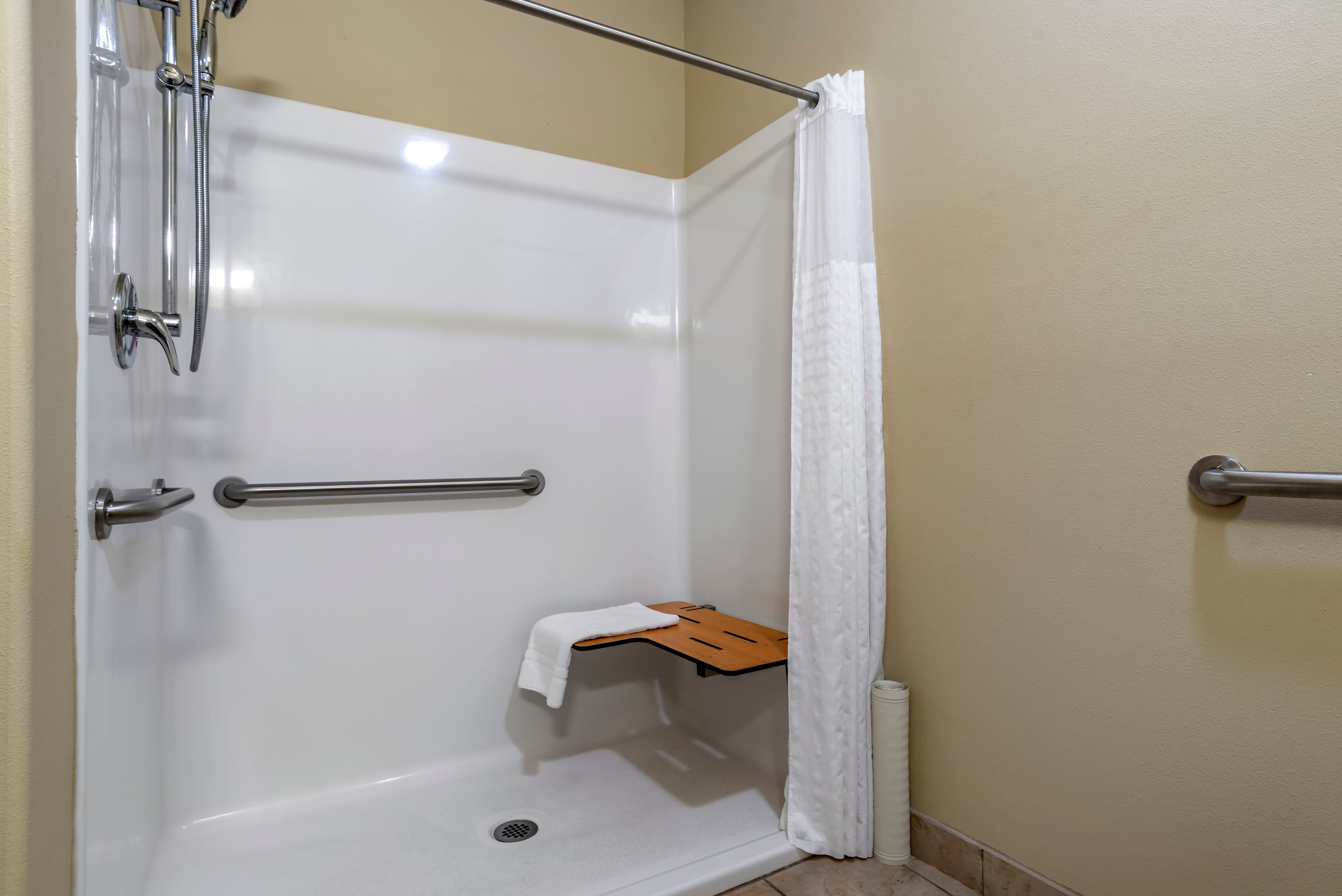 Comfort Inn & Suites Scott-West Lafayette — 17