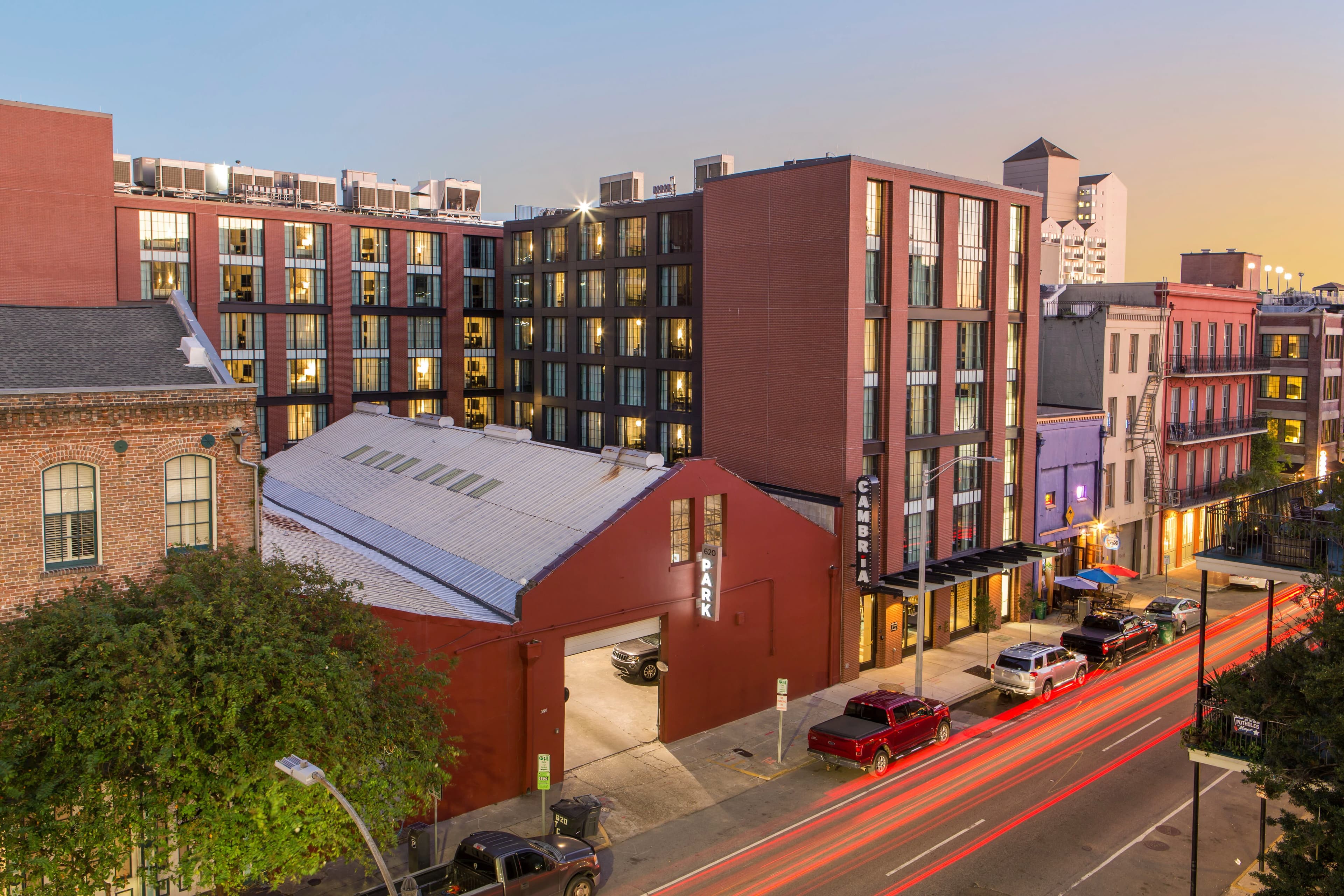 Cambria Hotel New Orleans Downtown Warehouse District - Image 1