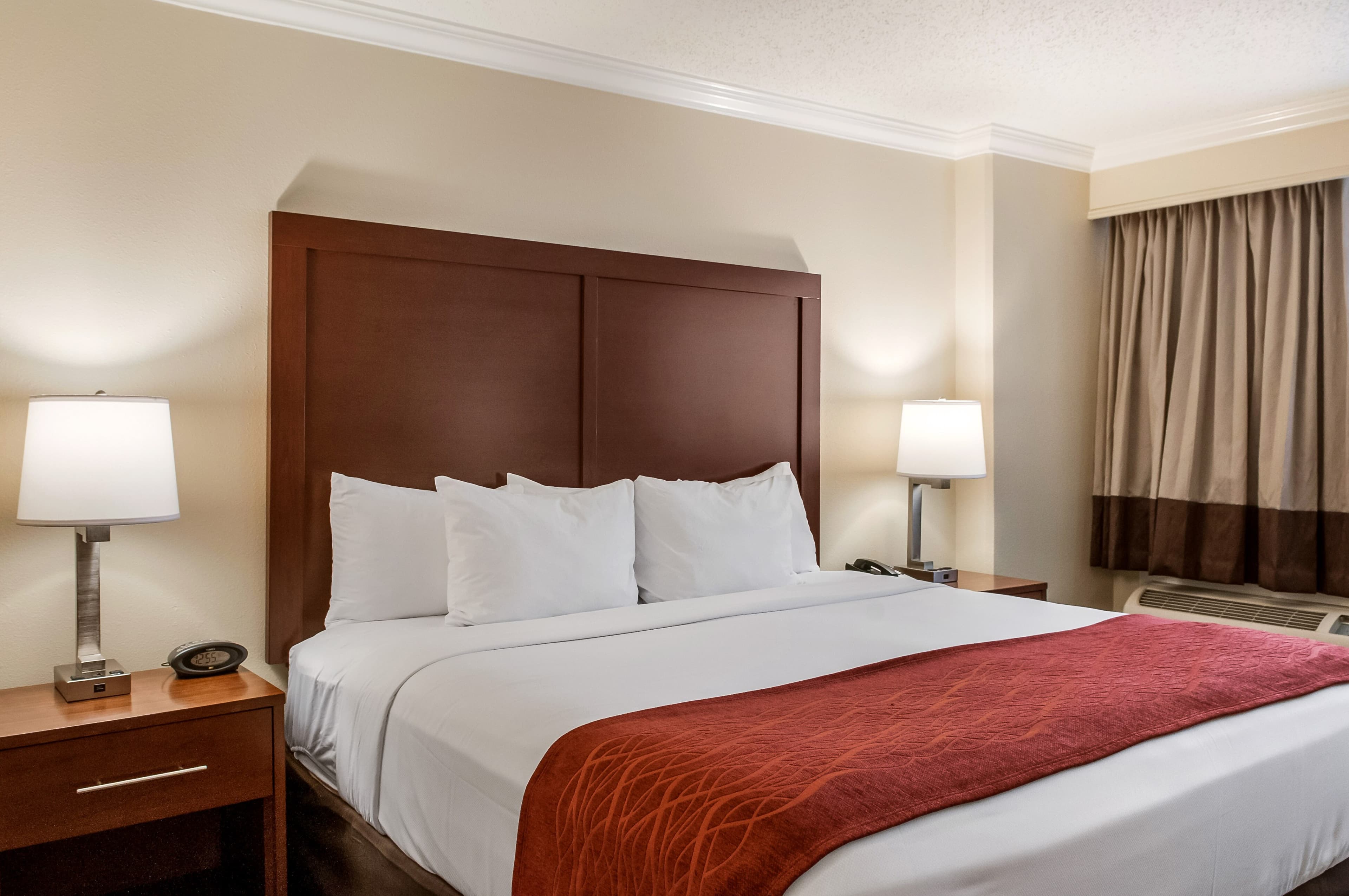 Comfort Inn & Suites At Copeland Tower — 6