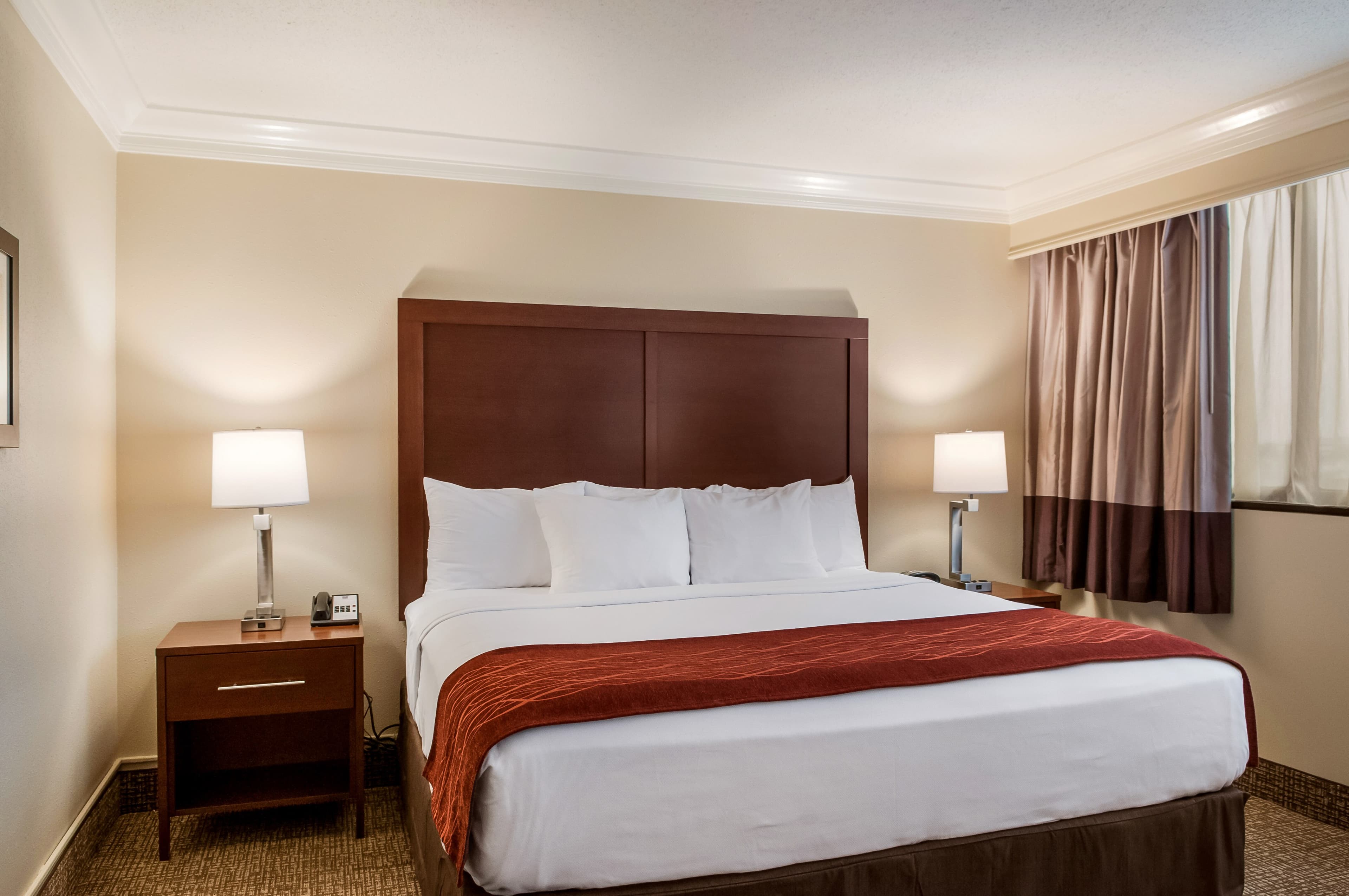 Comfort Inn & Suites At Copeland Tower — 19
