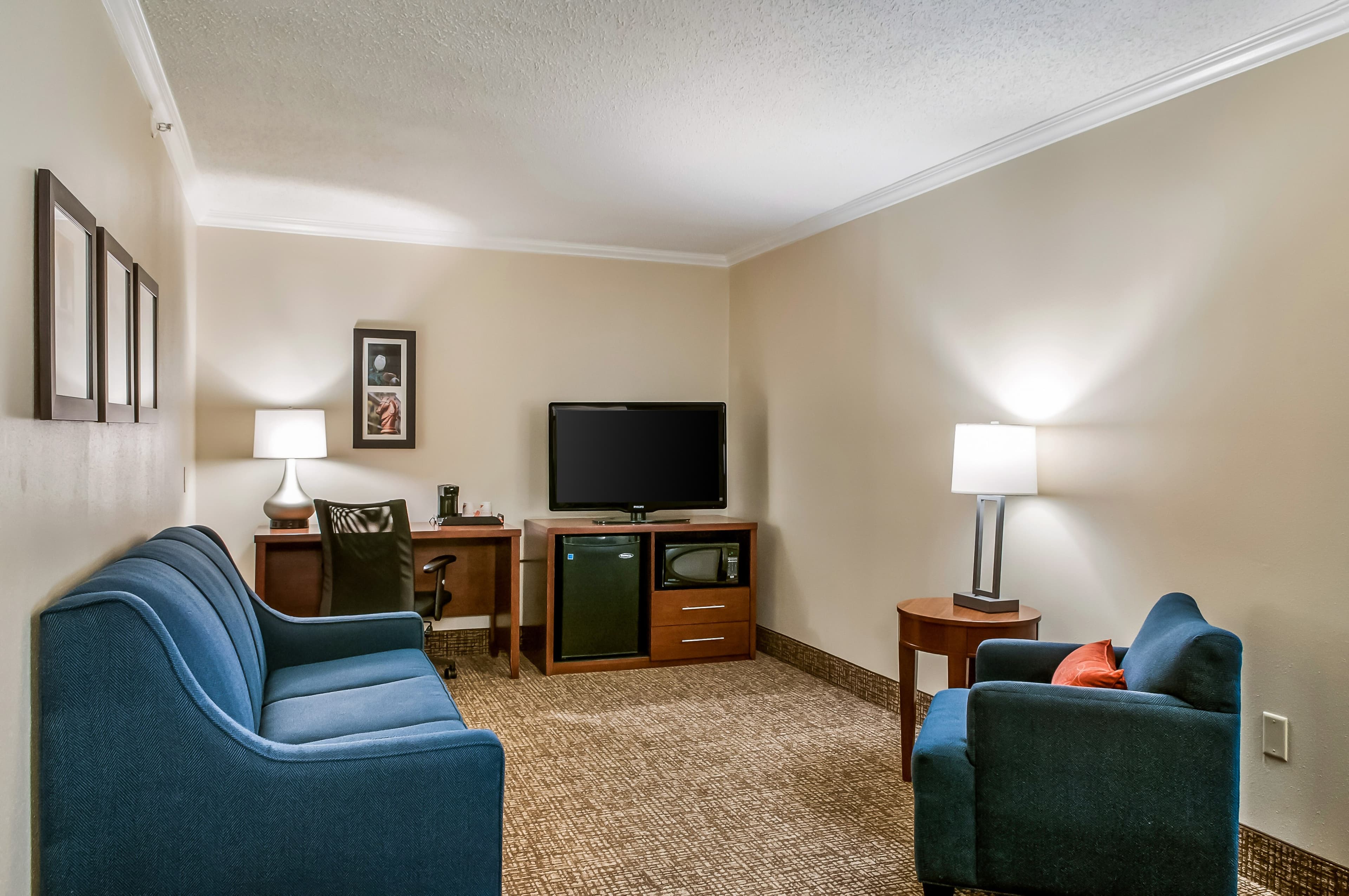 Comfort Inn & Suites At Copeland Tower — 15