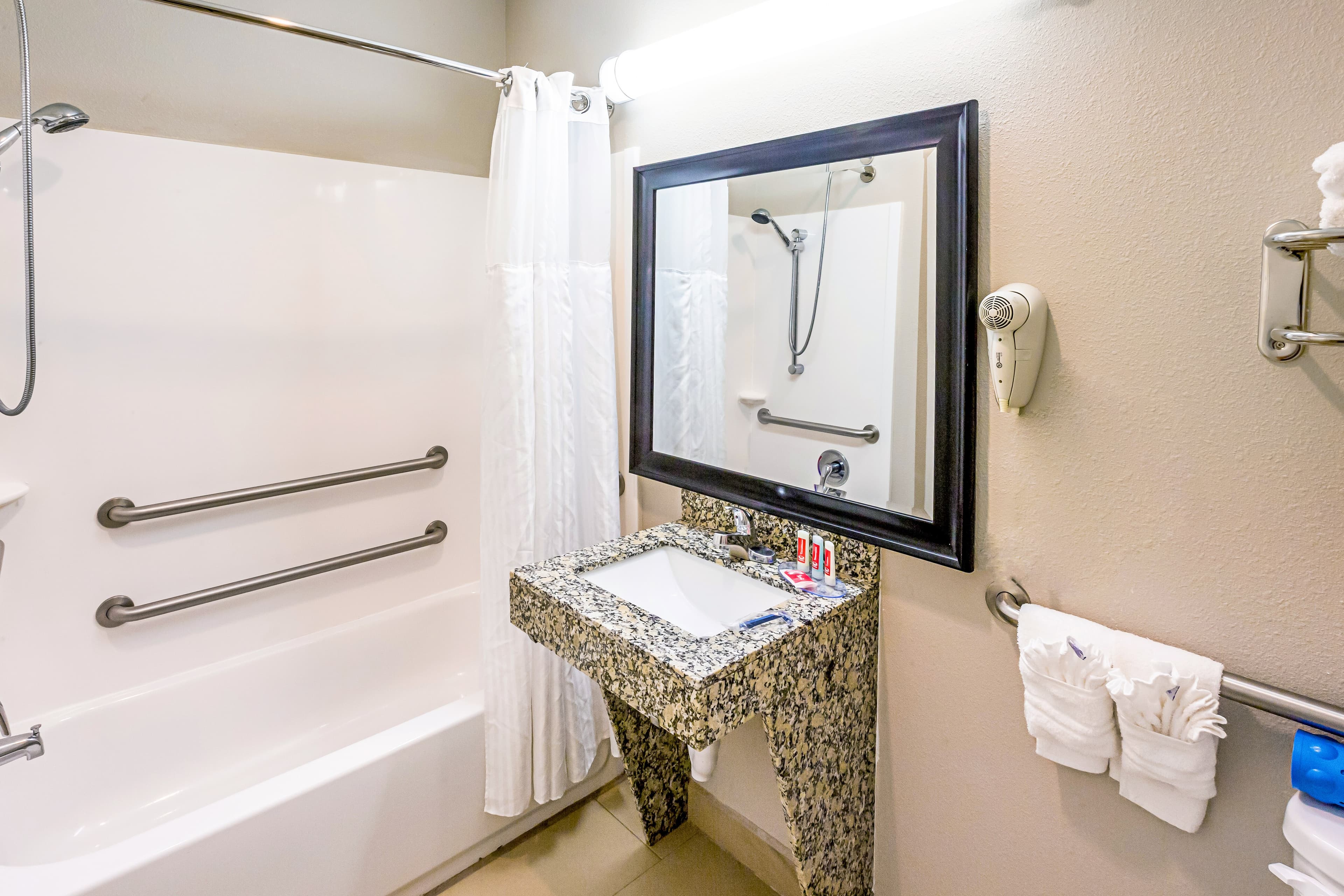 Econo Lodge Baton Rouge University Area - Image 5