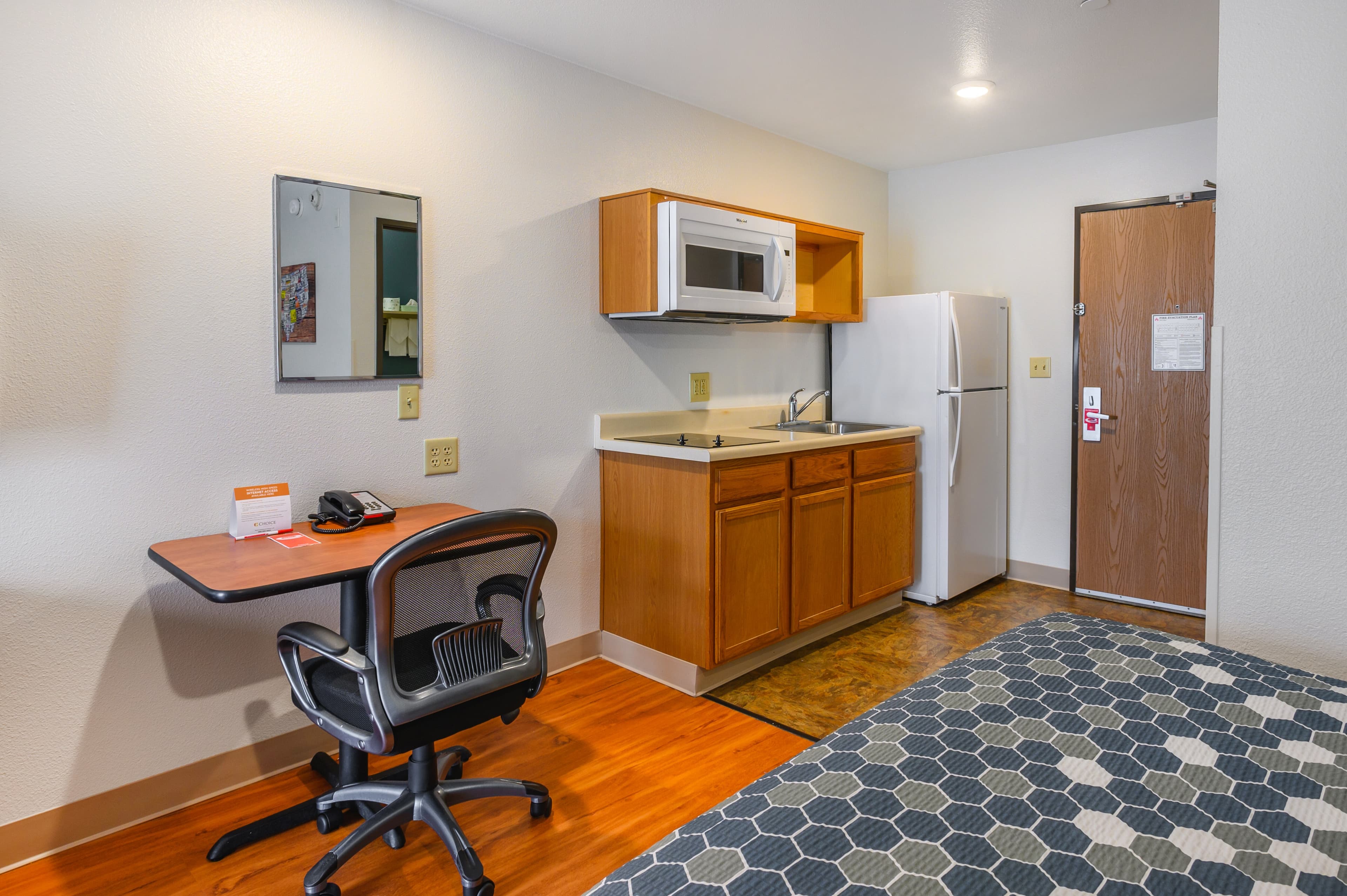 Econo Lodge Hammond - Image 4