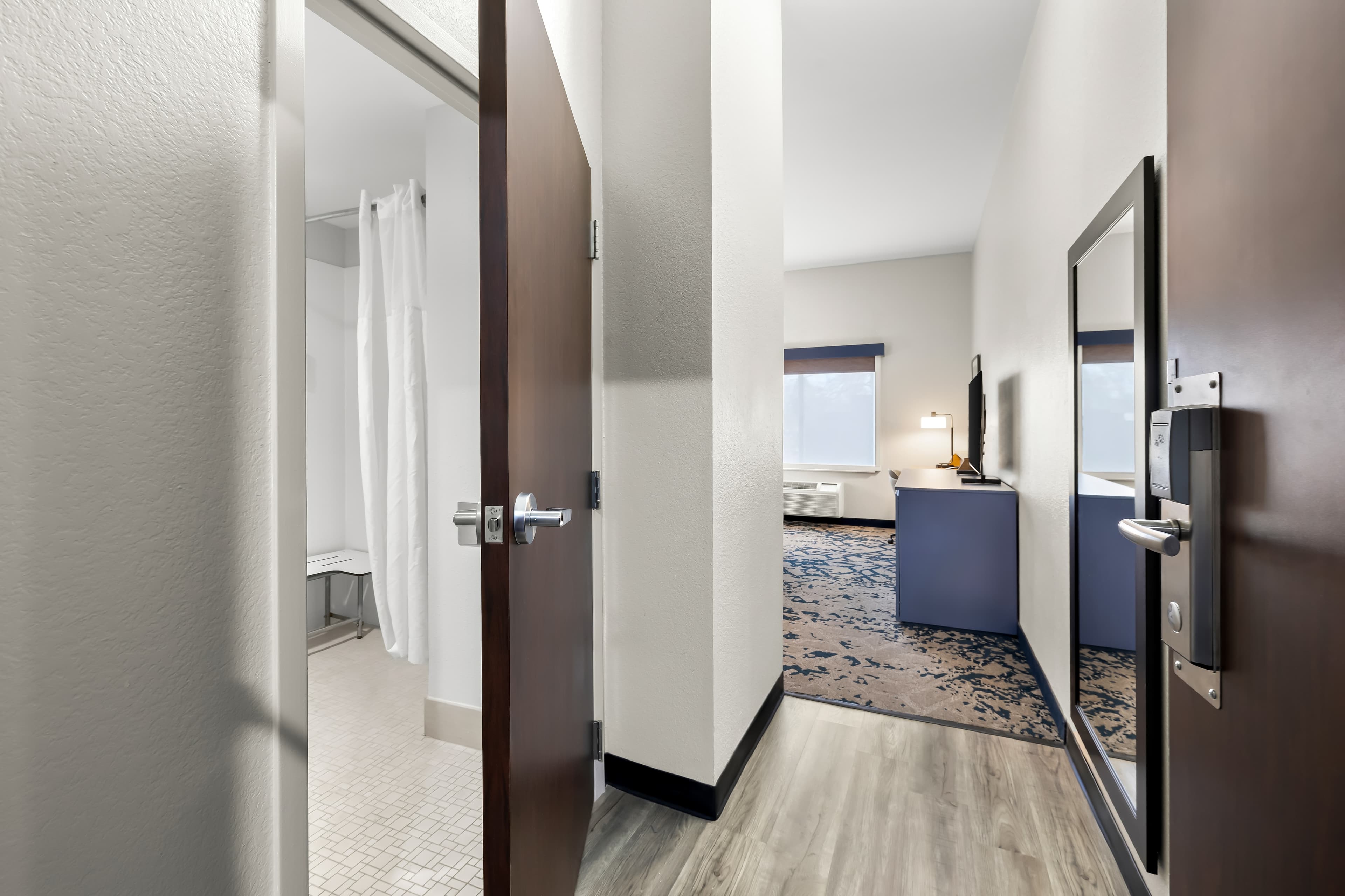 Country Inn & Suites by Radisson, LSU/Medical Corridor — 9