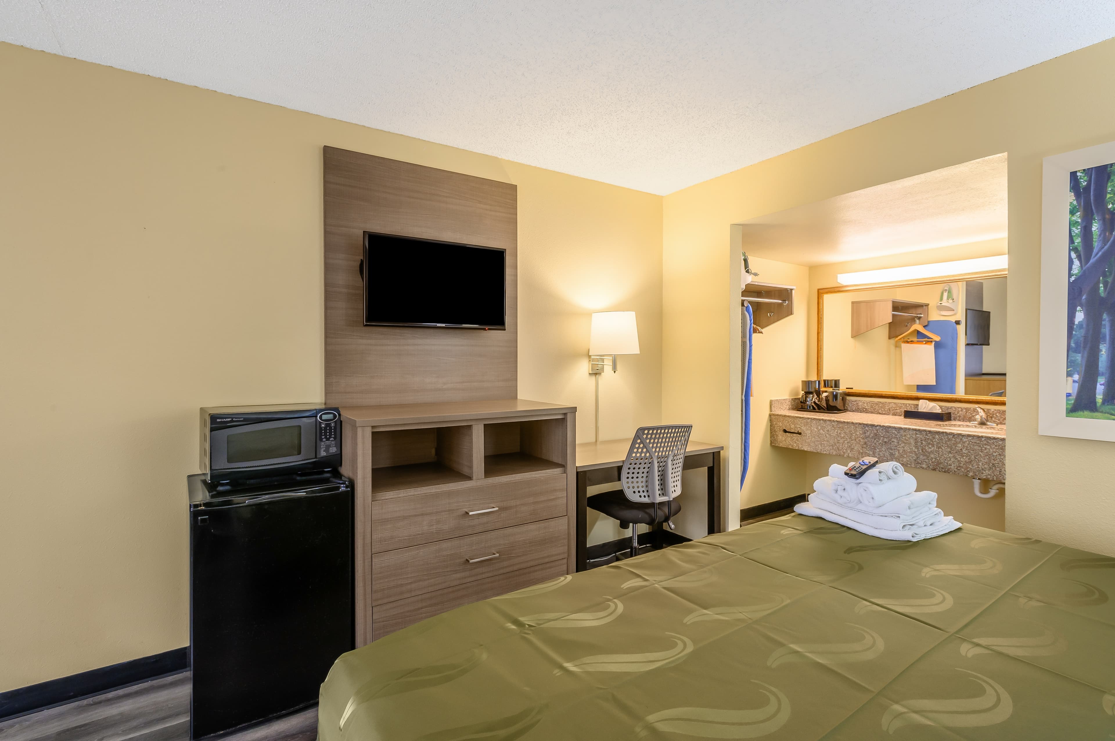 Quality Inn New Orleans I-10 East — 14