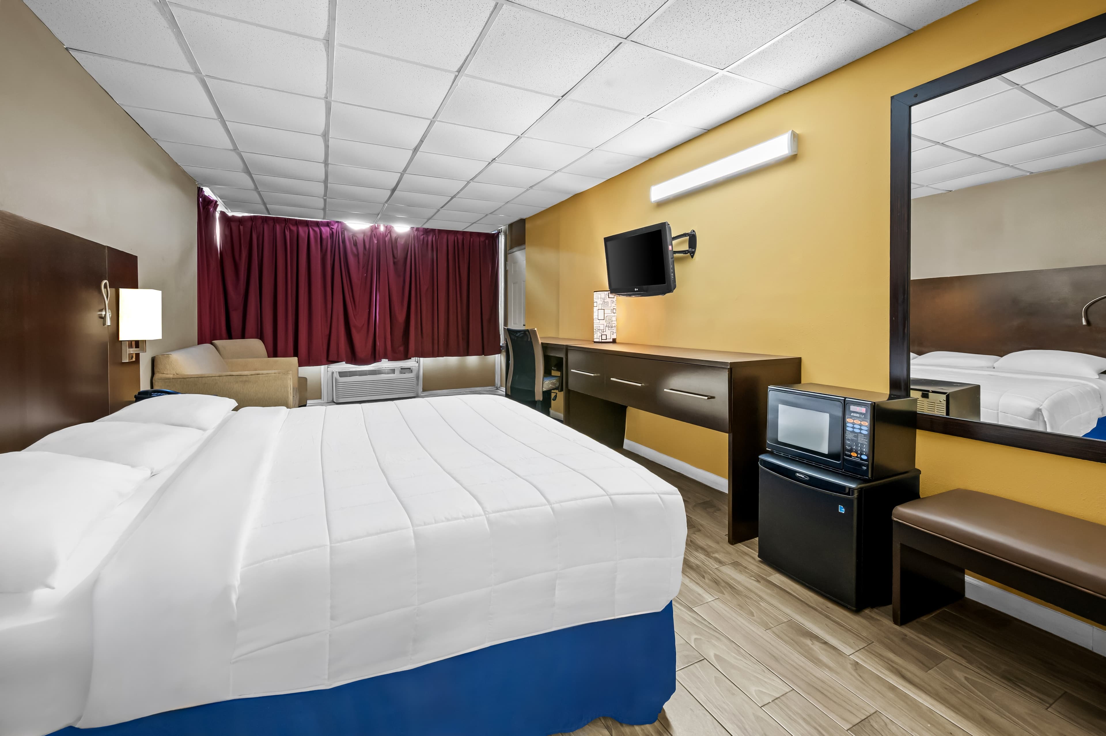 Econo Lodge Gretna - New Orleans — 11