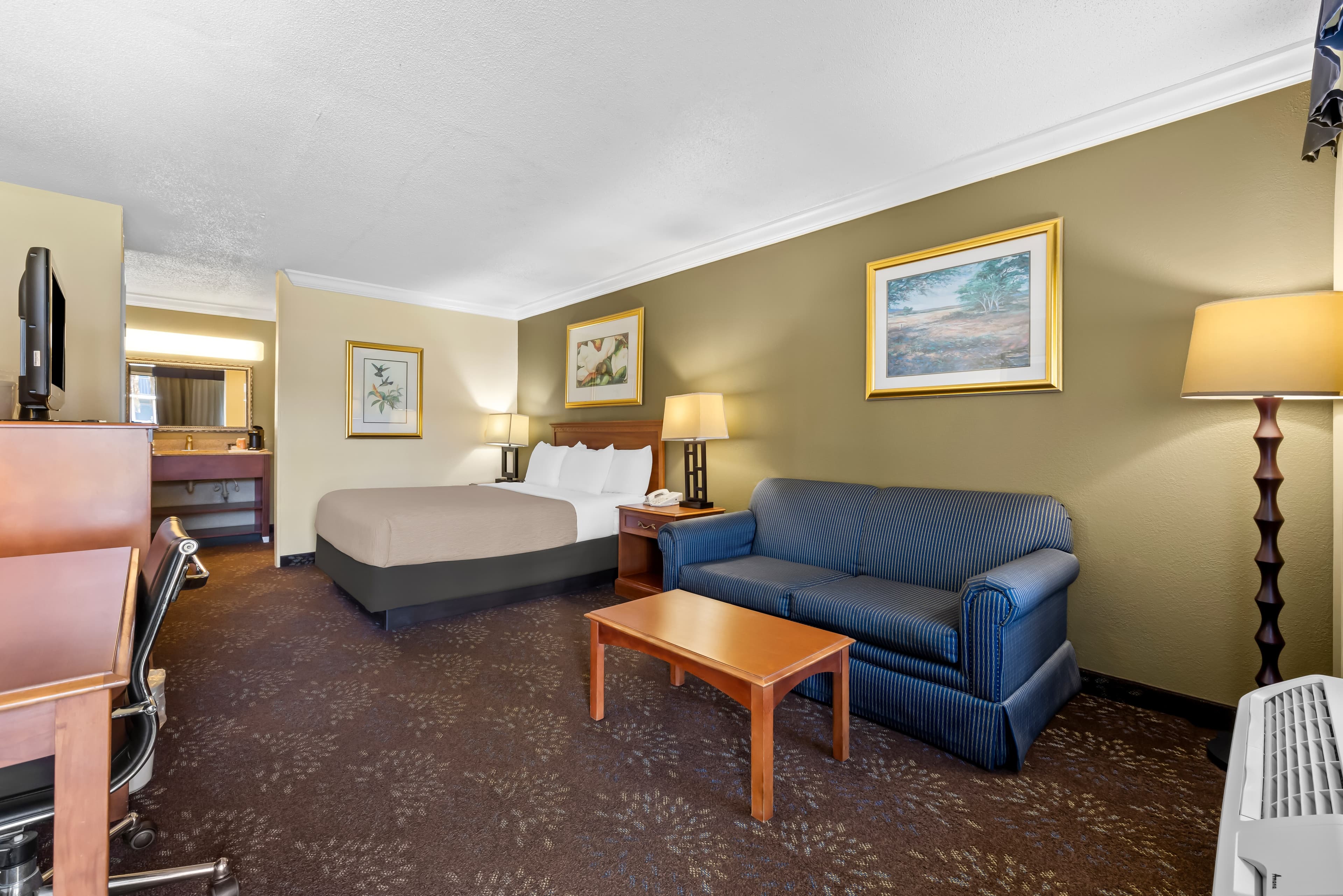 Quality Inn Morgan City - Image 2