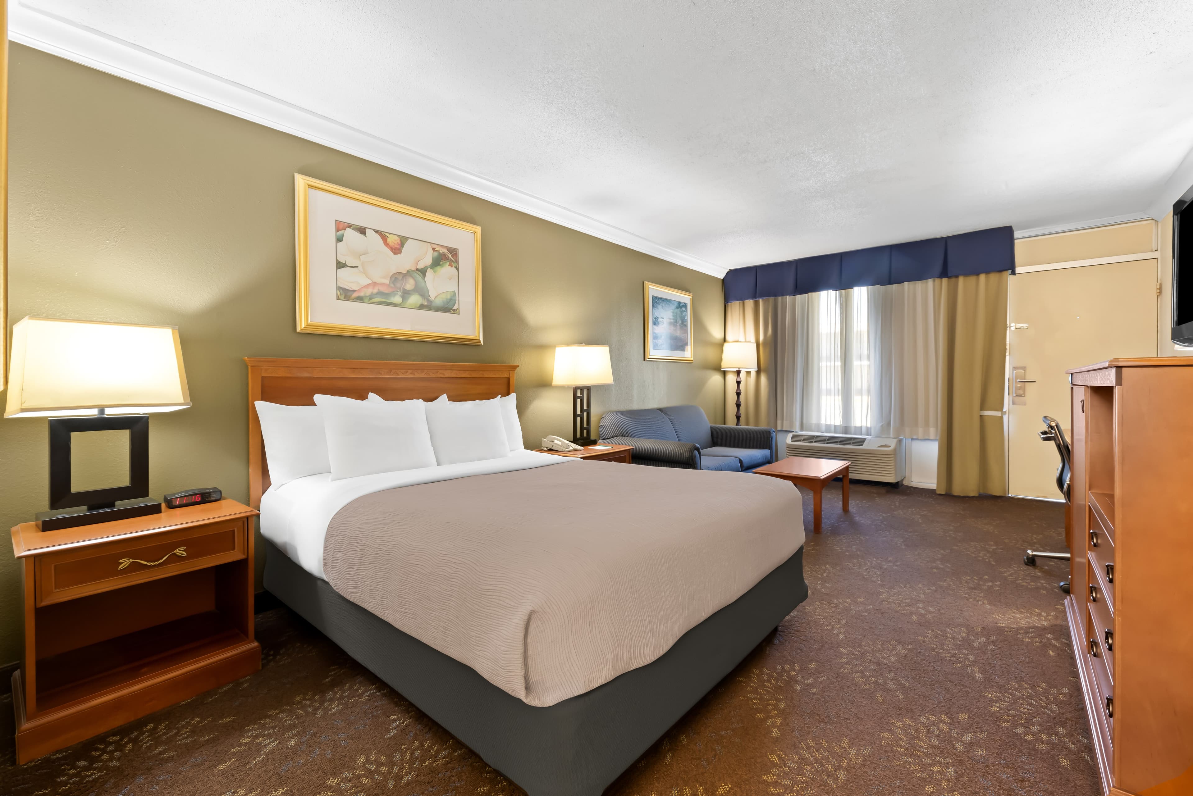 Quality Inn Morgan City - Image 4