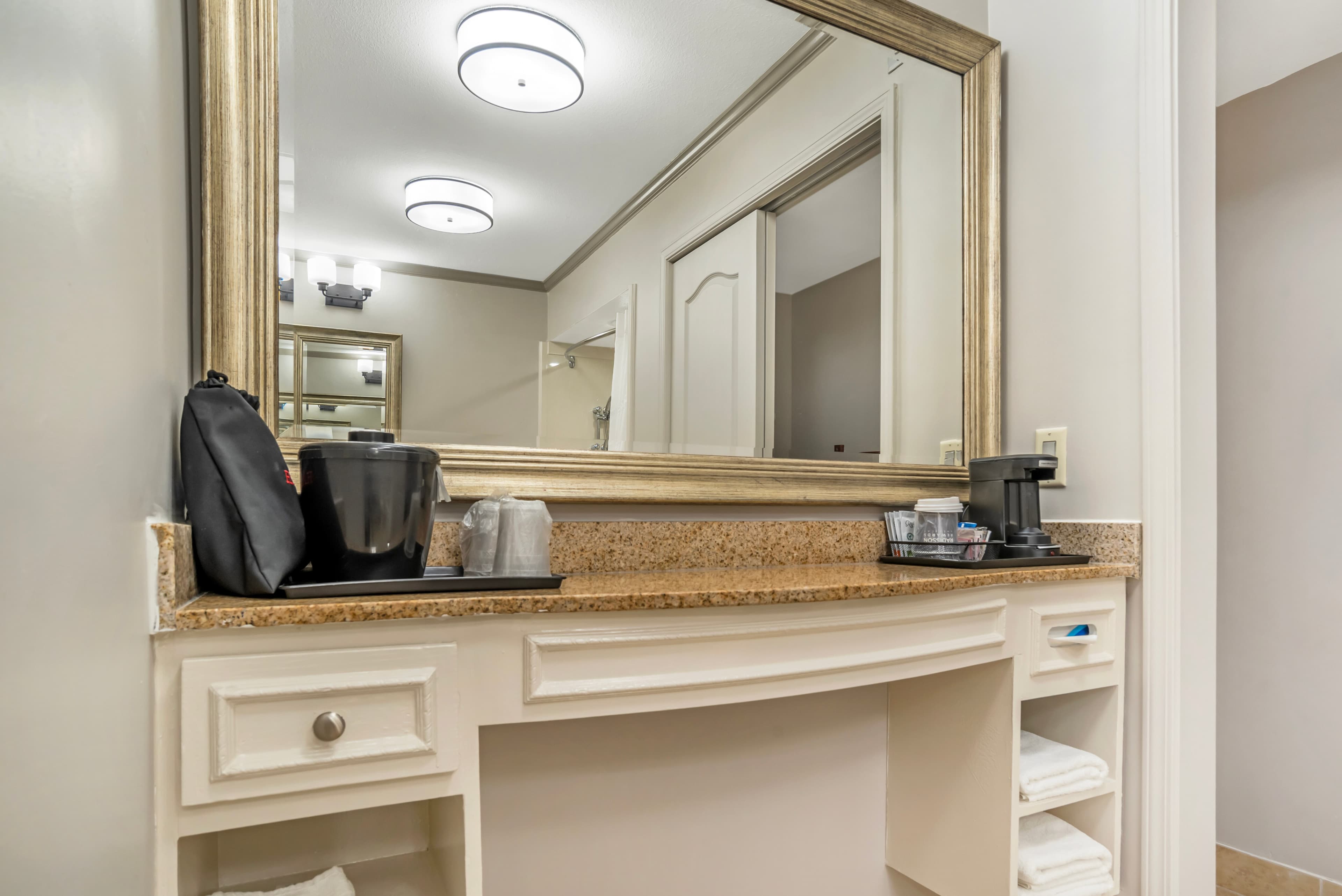 Country Inn & Suites by Radisson, Metairie (New Orleans), LA — 15