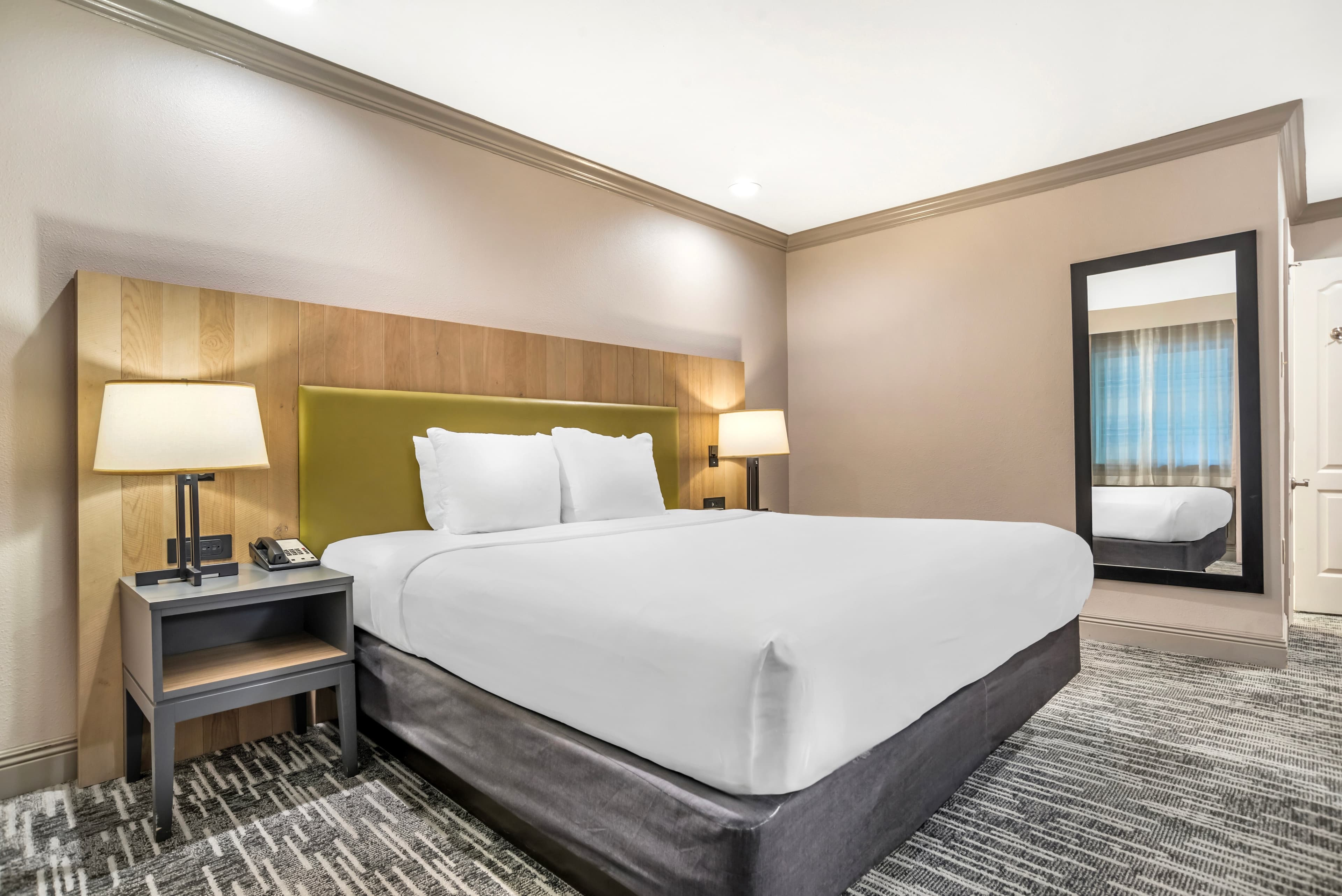 Country Inn & Suites by Radisson, Metairie (New Orleans), LA — 7
