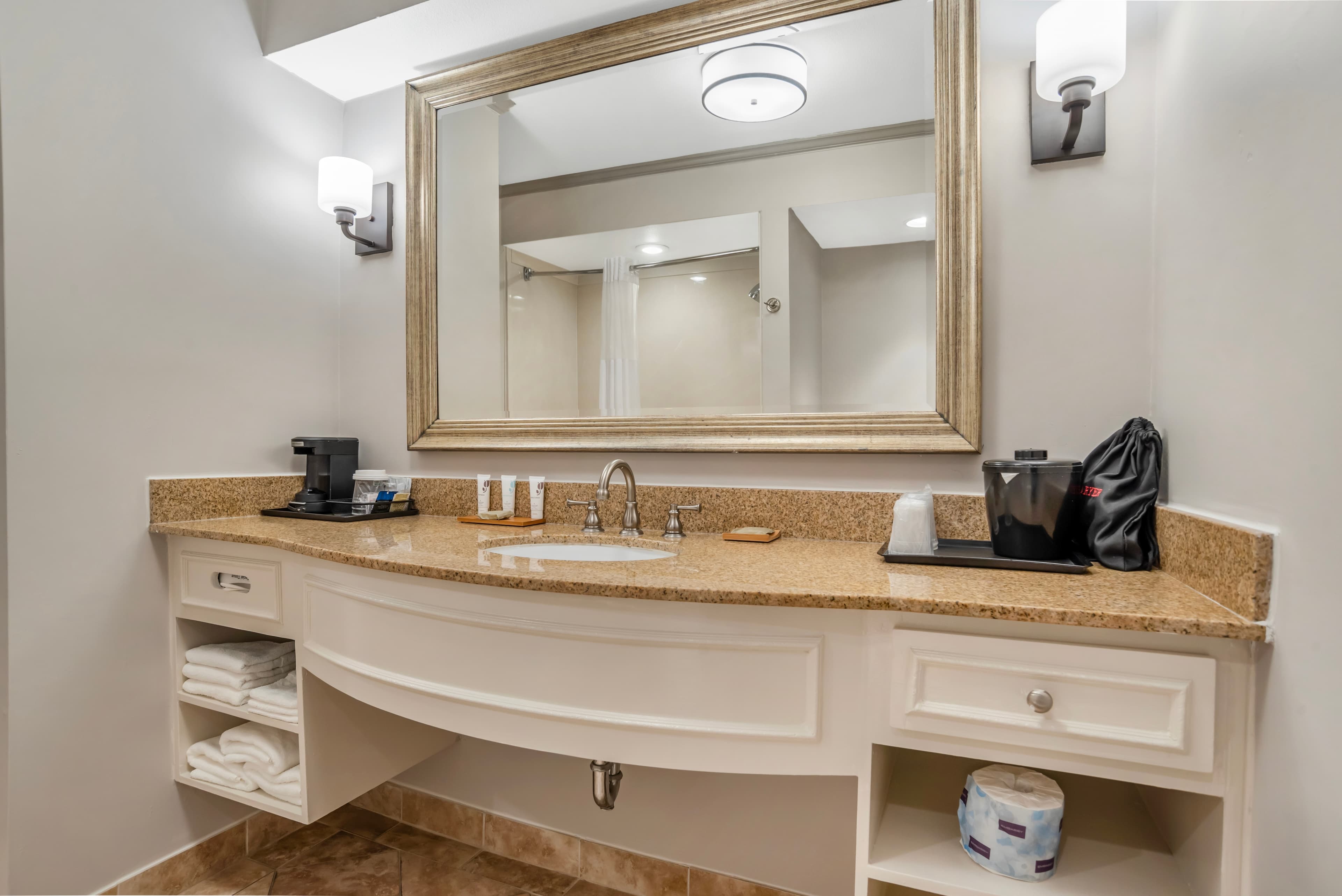 Country Inn & Suites by Radisson, Metairie (New Orleans), LA — 26