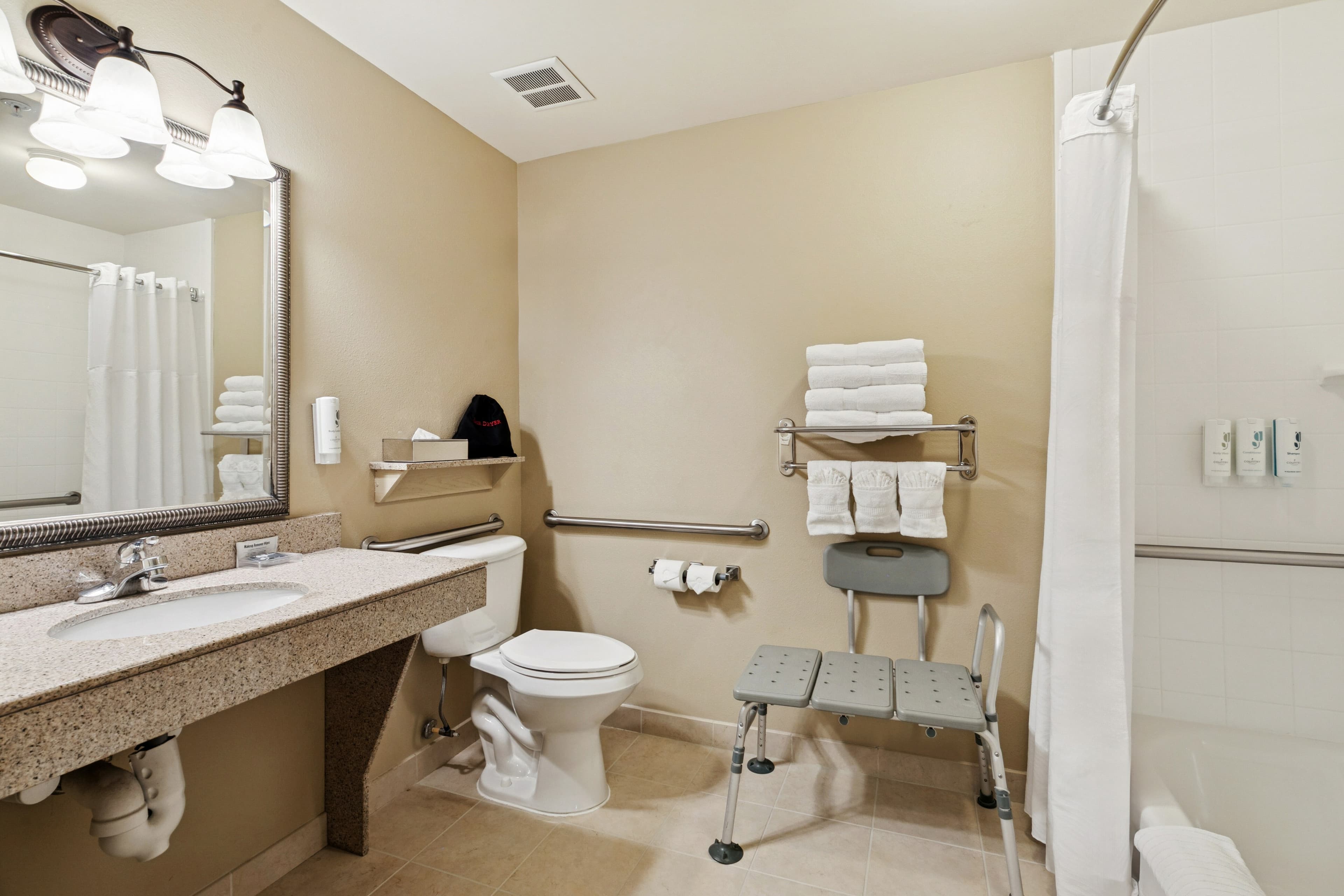 Country Inn & Suites by Radisson, Covington, LA — 21
