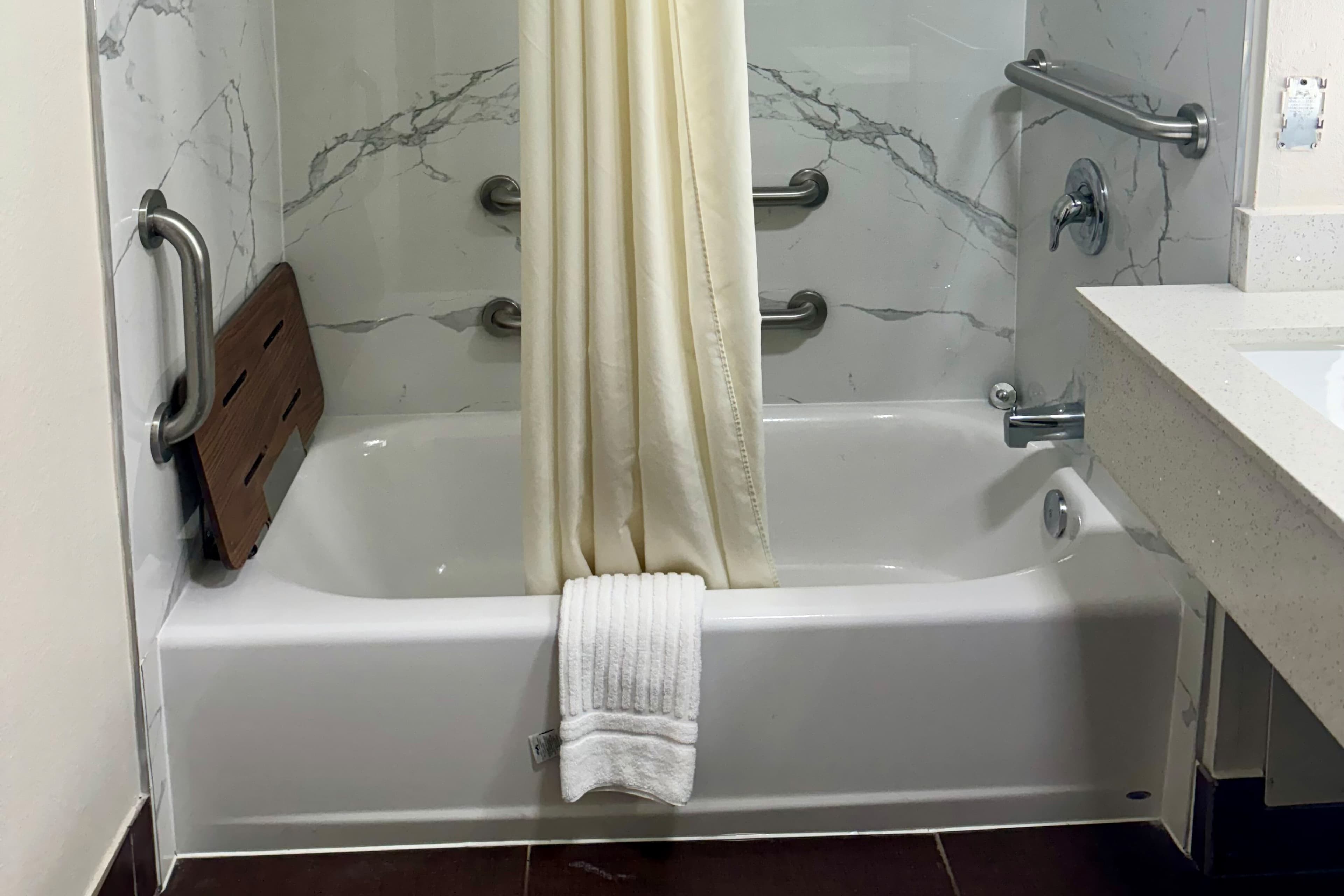 Quality Inn Sulphur - Lake Charles - Image 4