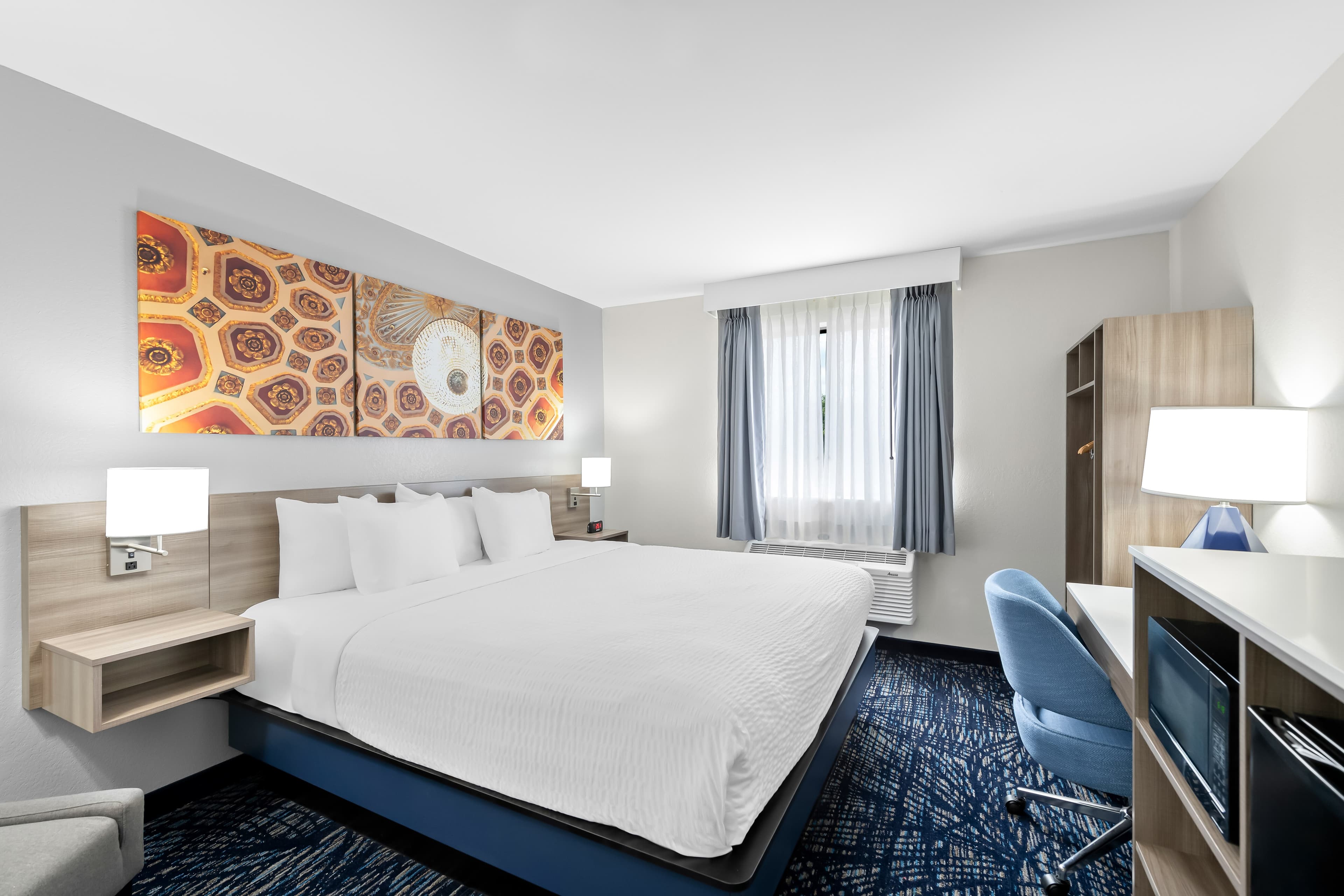 Clarion Pointe — 7