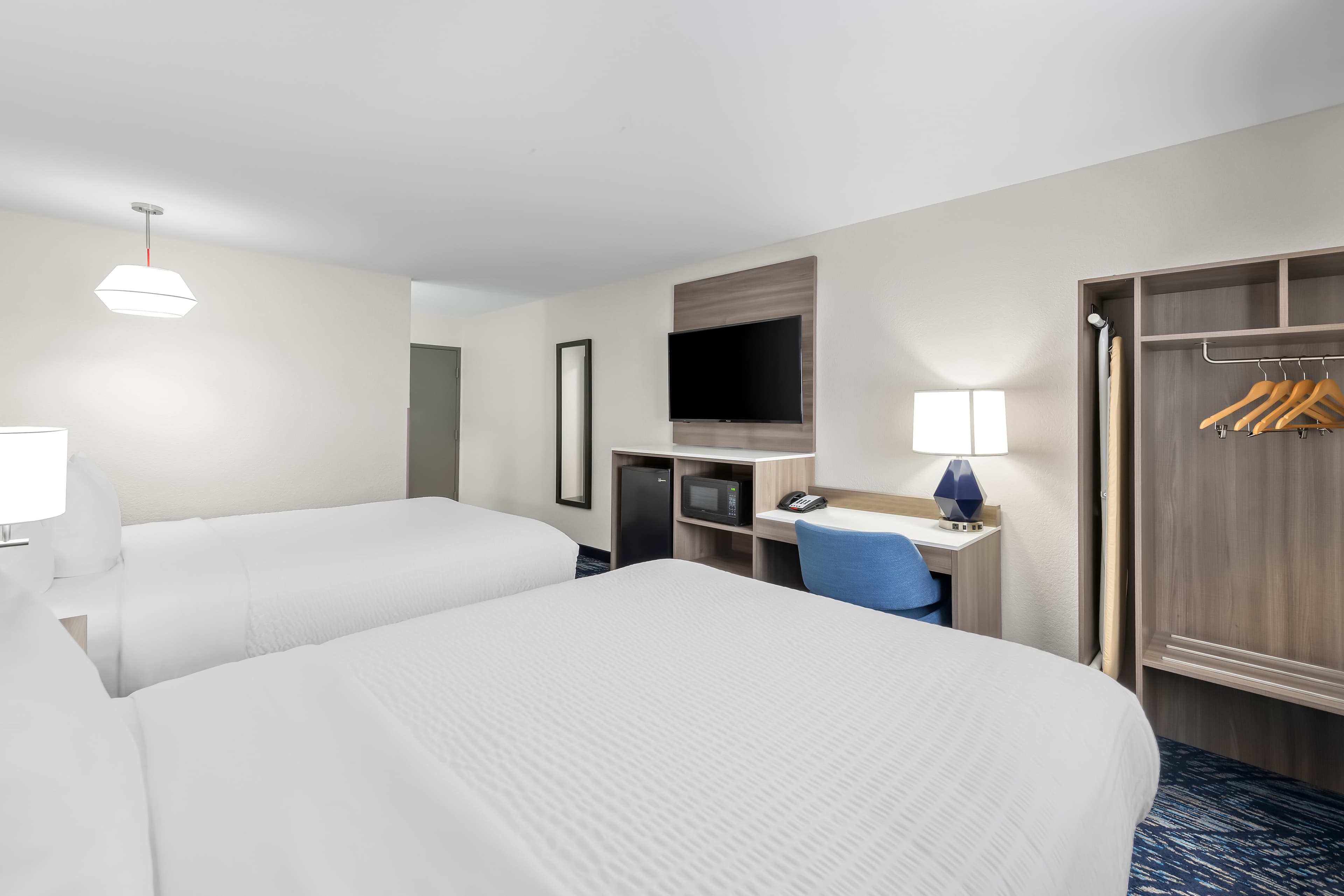 Clarion Pointe — 12