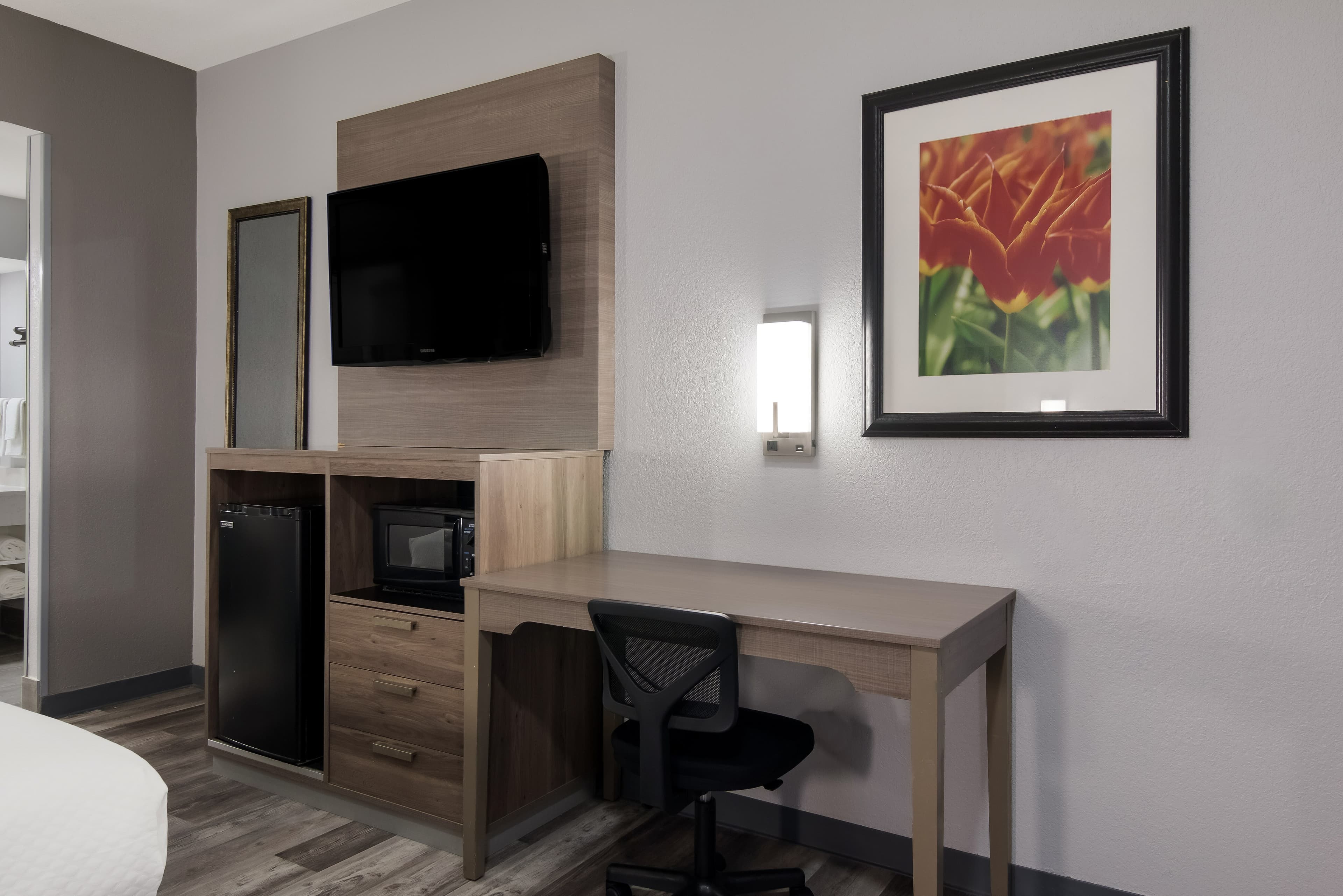 Quality Inn near Casinos and Convention Center - Image 5