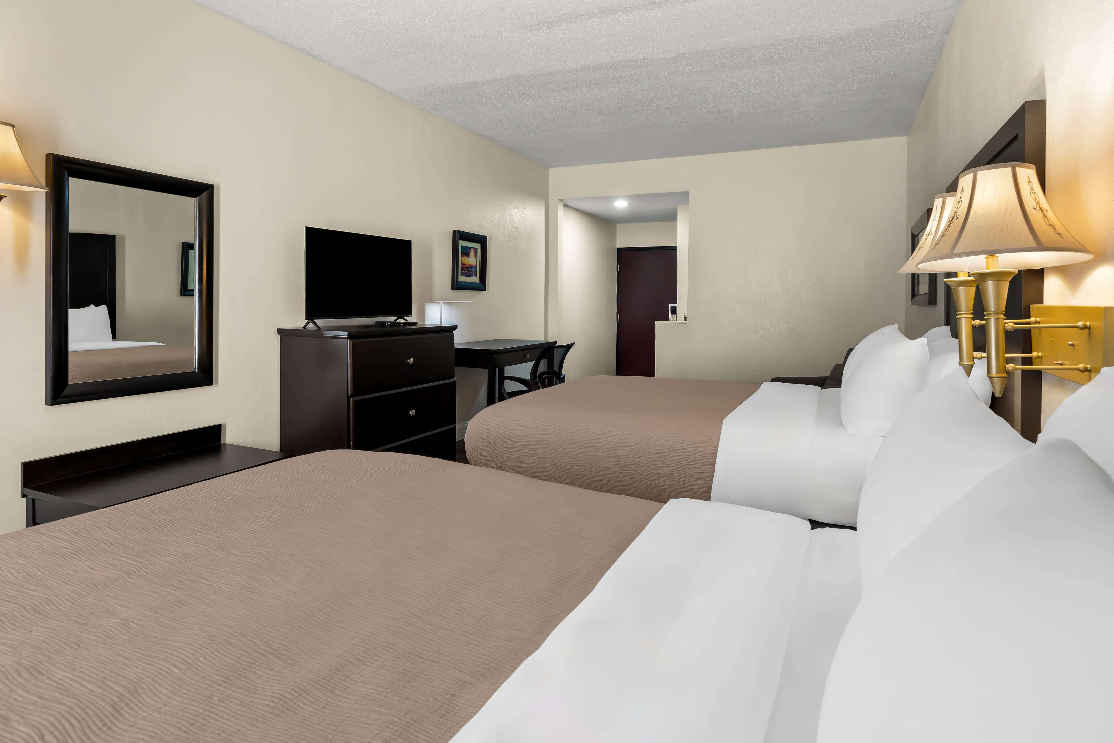Quality Inn & Suites Lafayette — 16