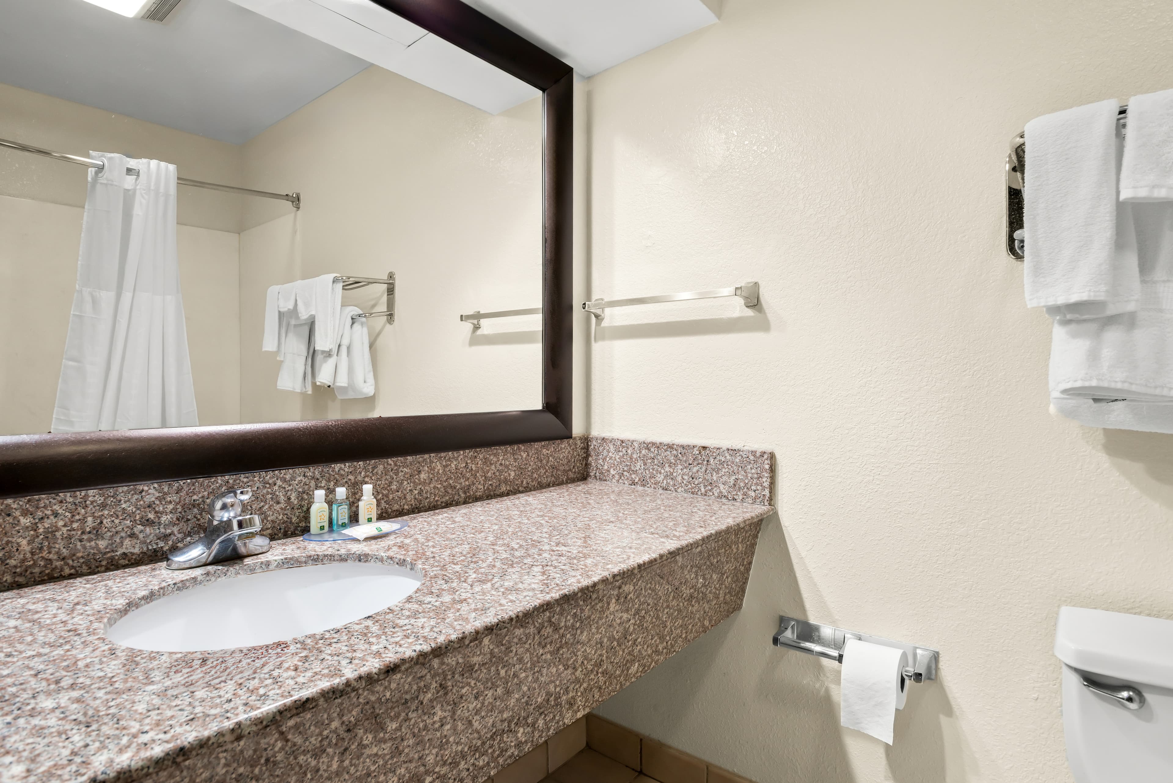 Quality Inn & Suites Lafayette — 20