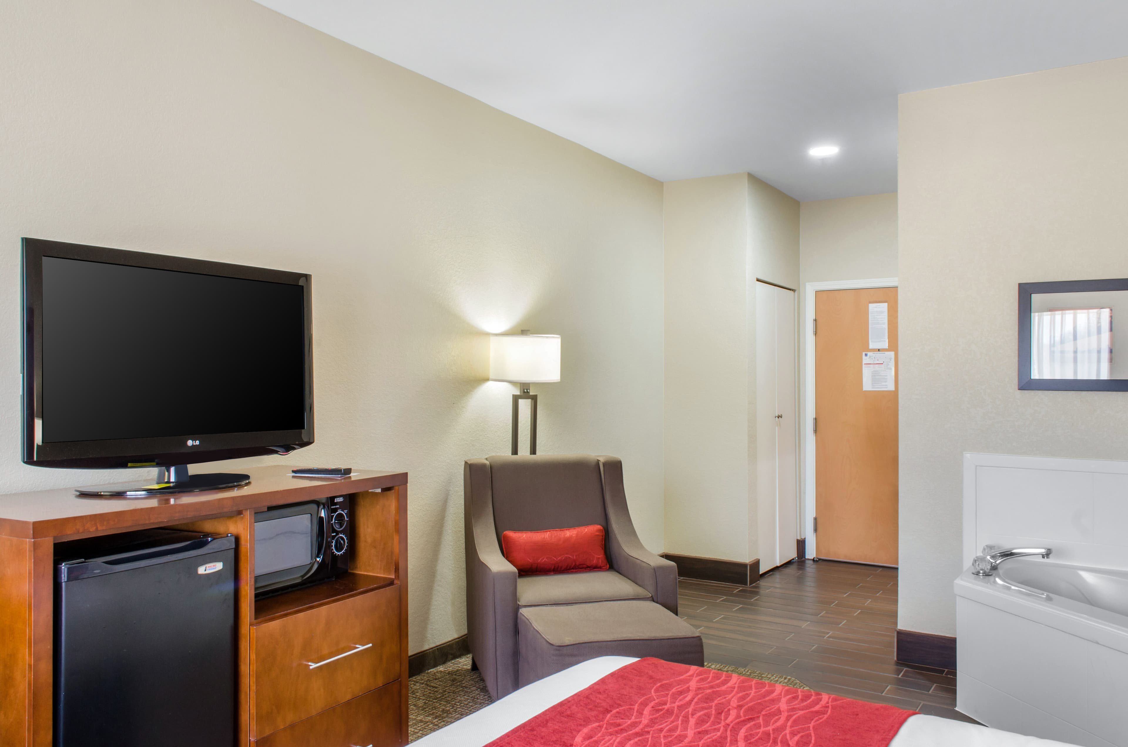 Comfort Inn & Suites Covington - Mandeville — 16