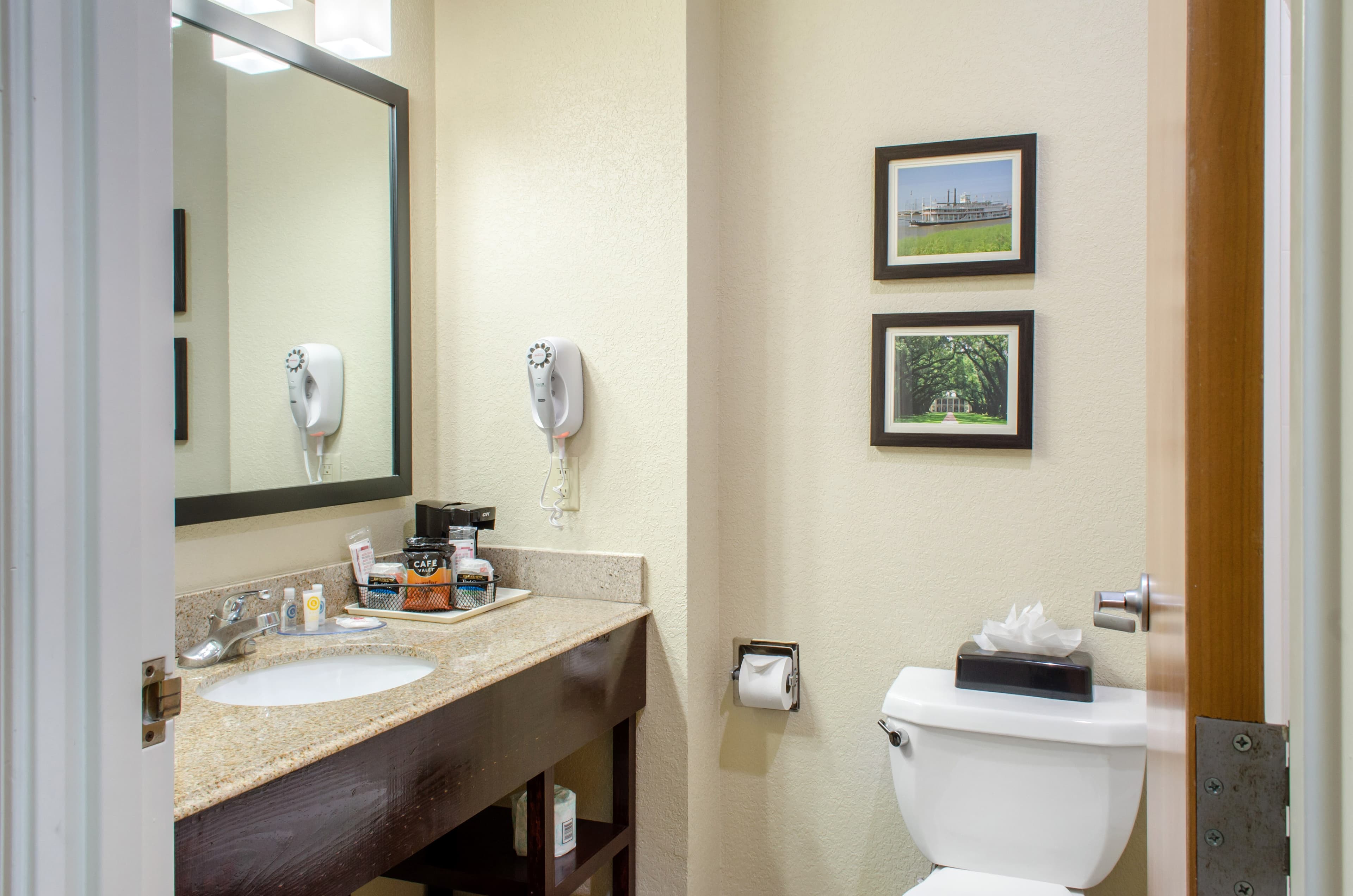 Comfort Inn & Suites Covington - Mandeville — 19