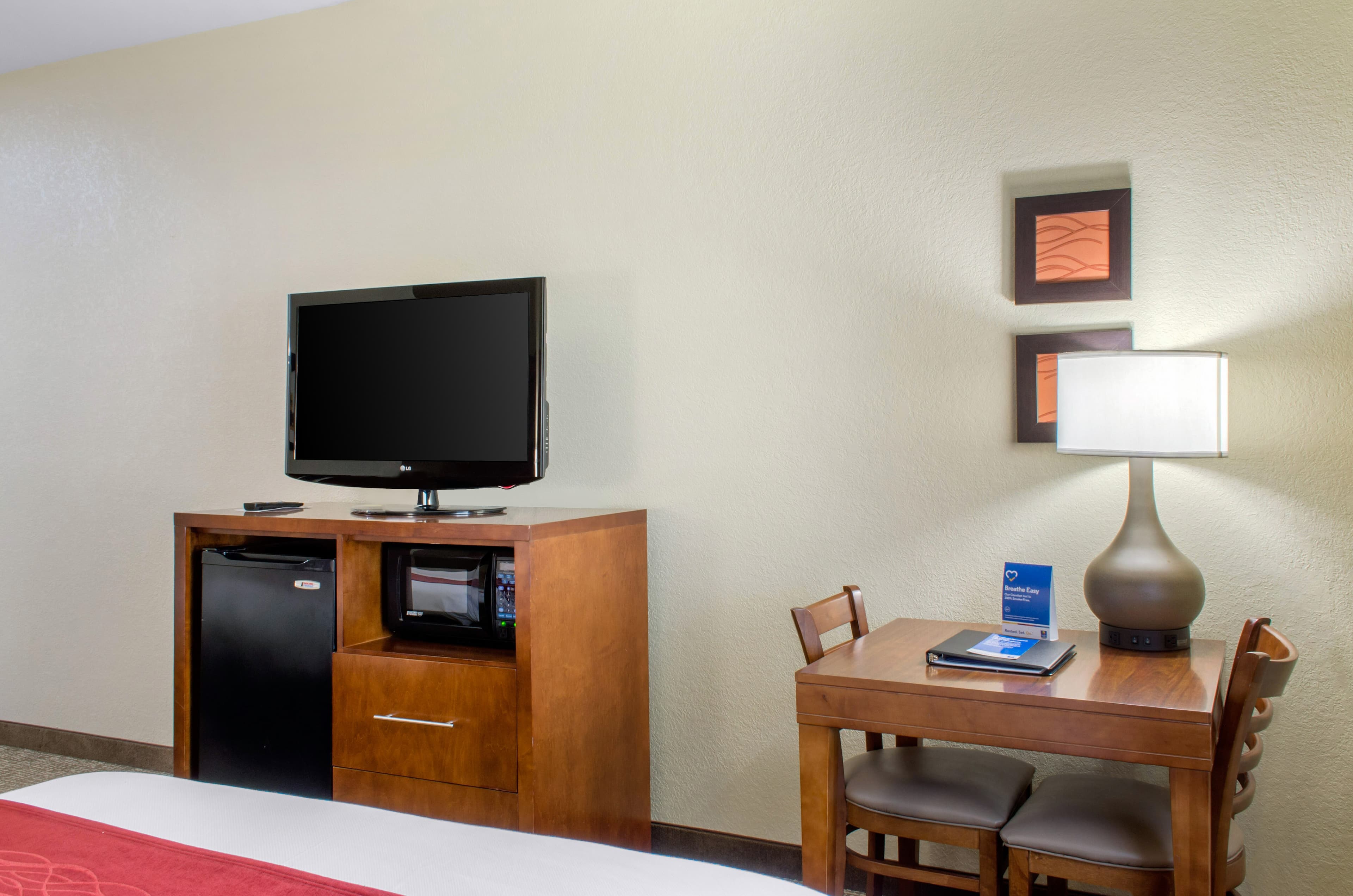 Comfort Inn & Suites Covington - Mandeville — 8