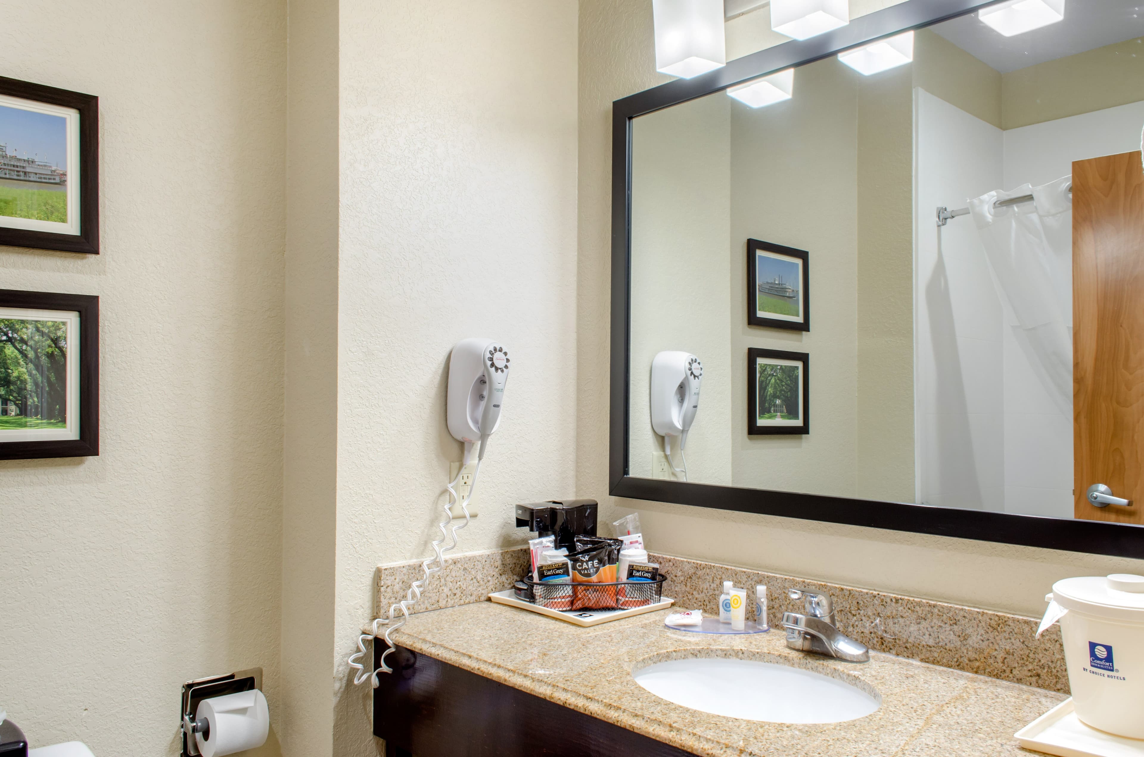 Comfort Inn & Suites Covington - Mandeville — 9