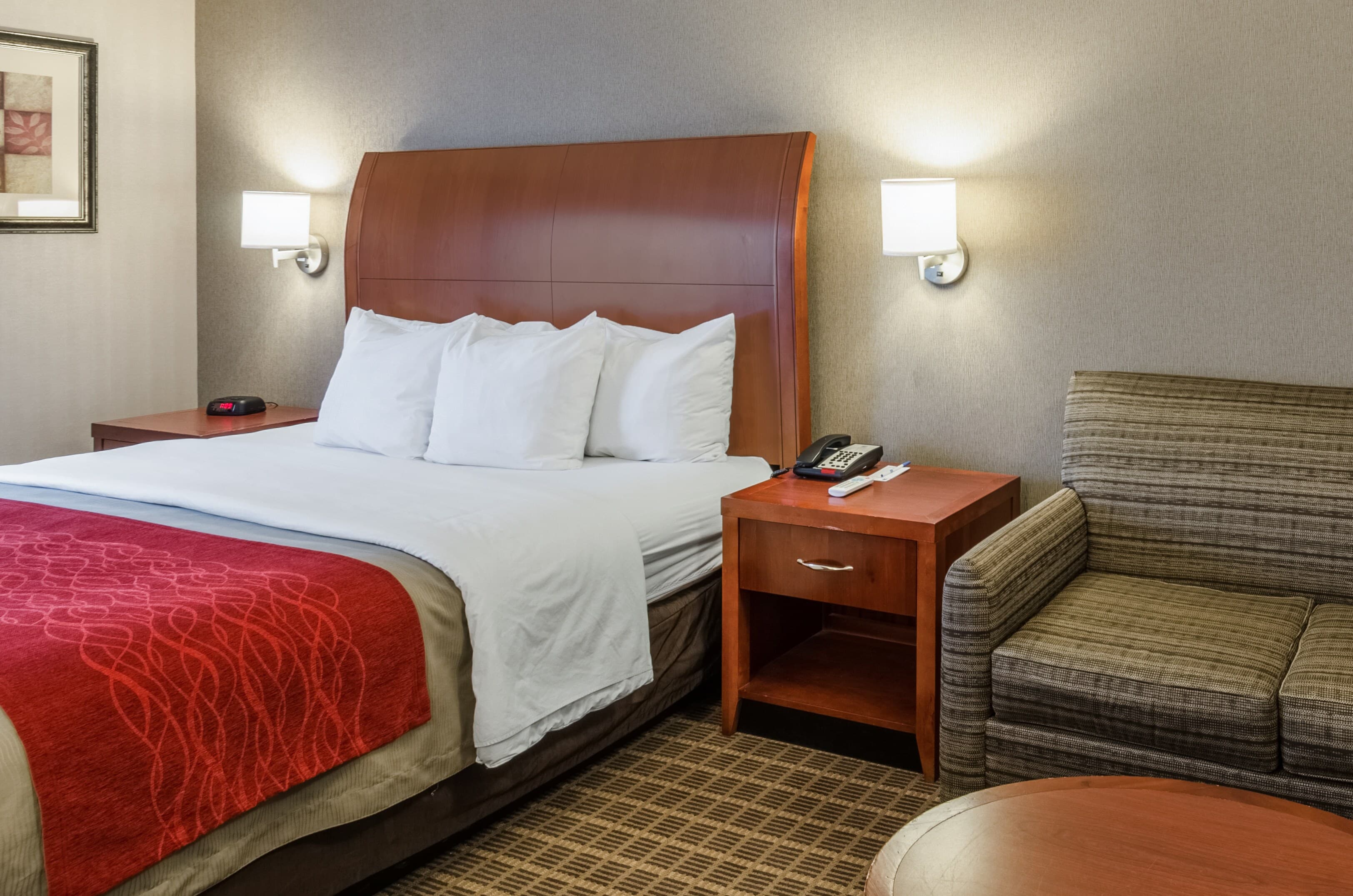 Comfort Inn & Suites West Springfield — 11