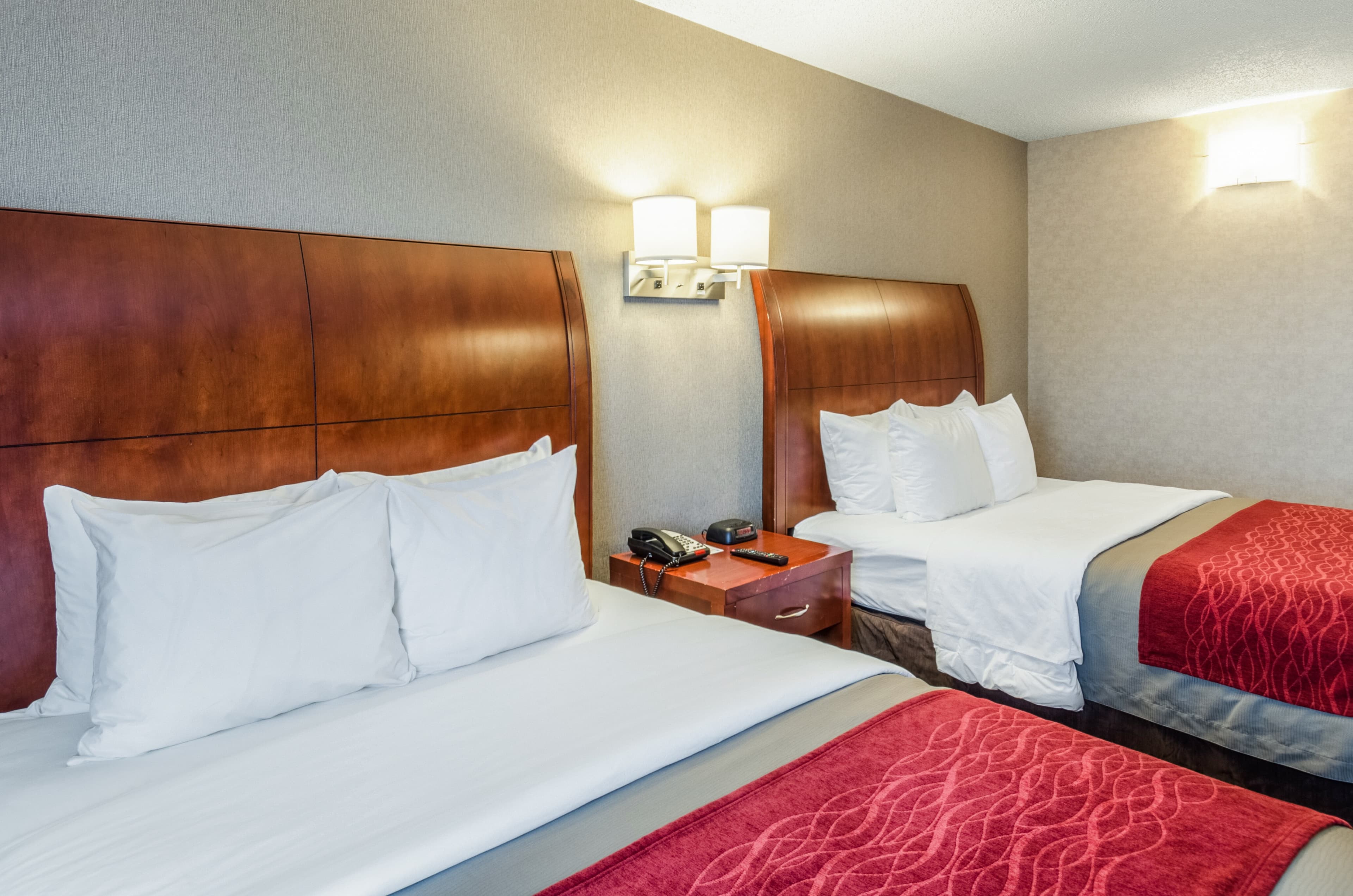 Comfort Inn & Suites West Springfield — 15