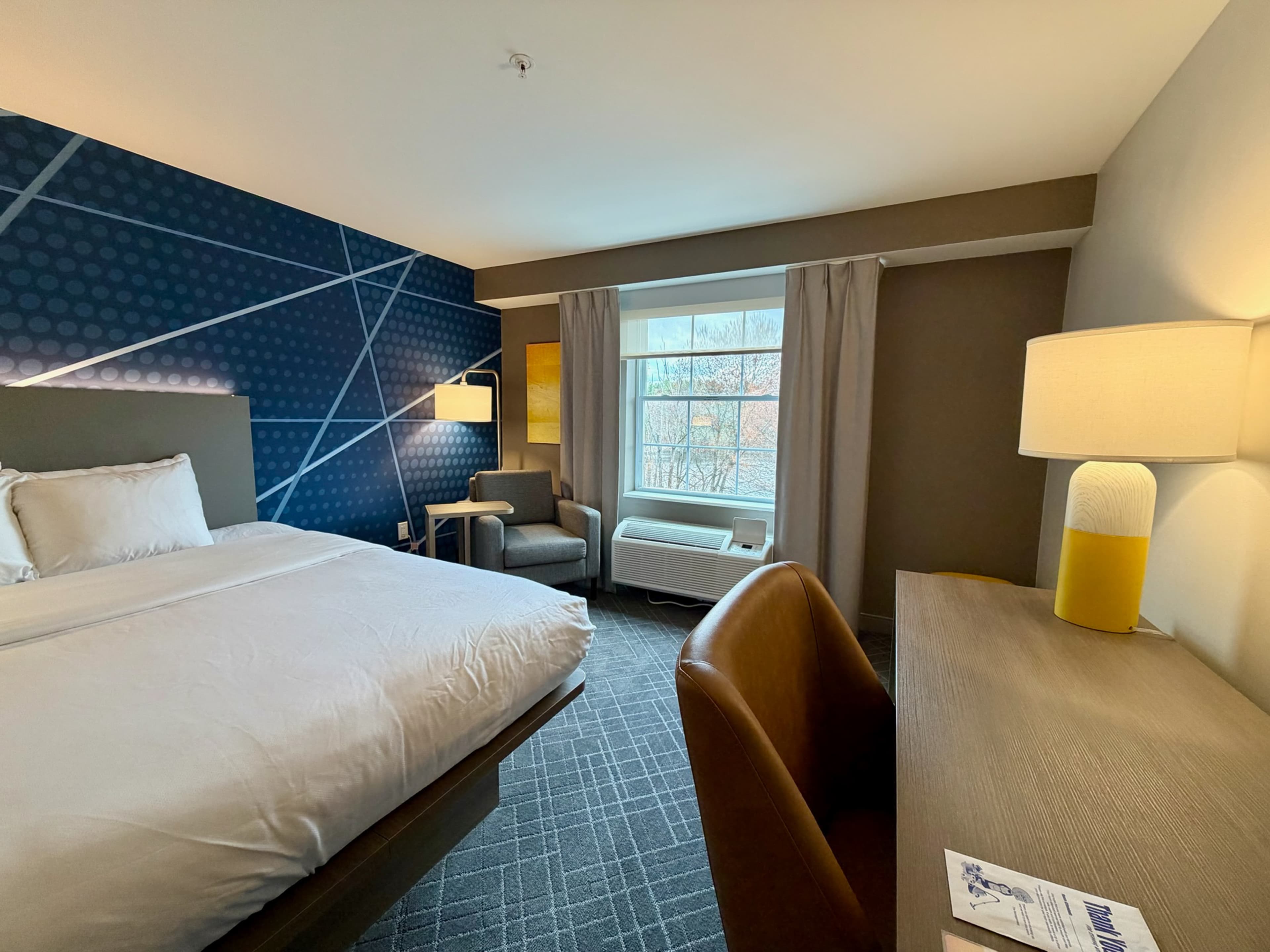 Comfort Inn & Suites Sturbridge-Brimfield — 9