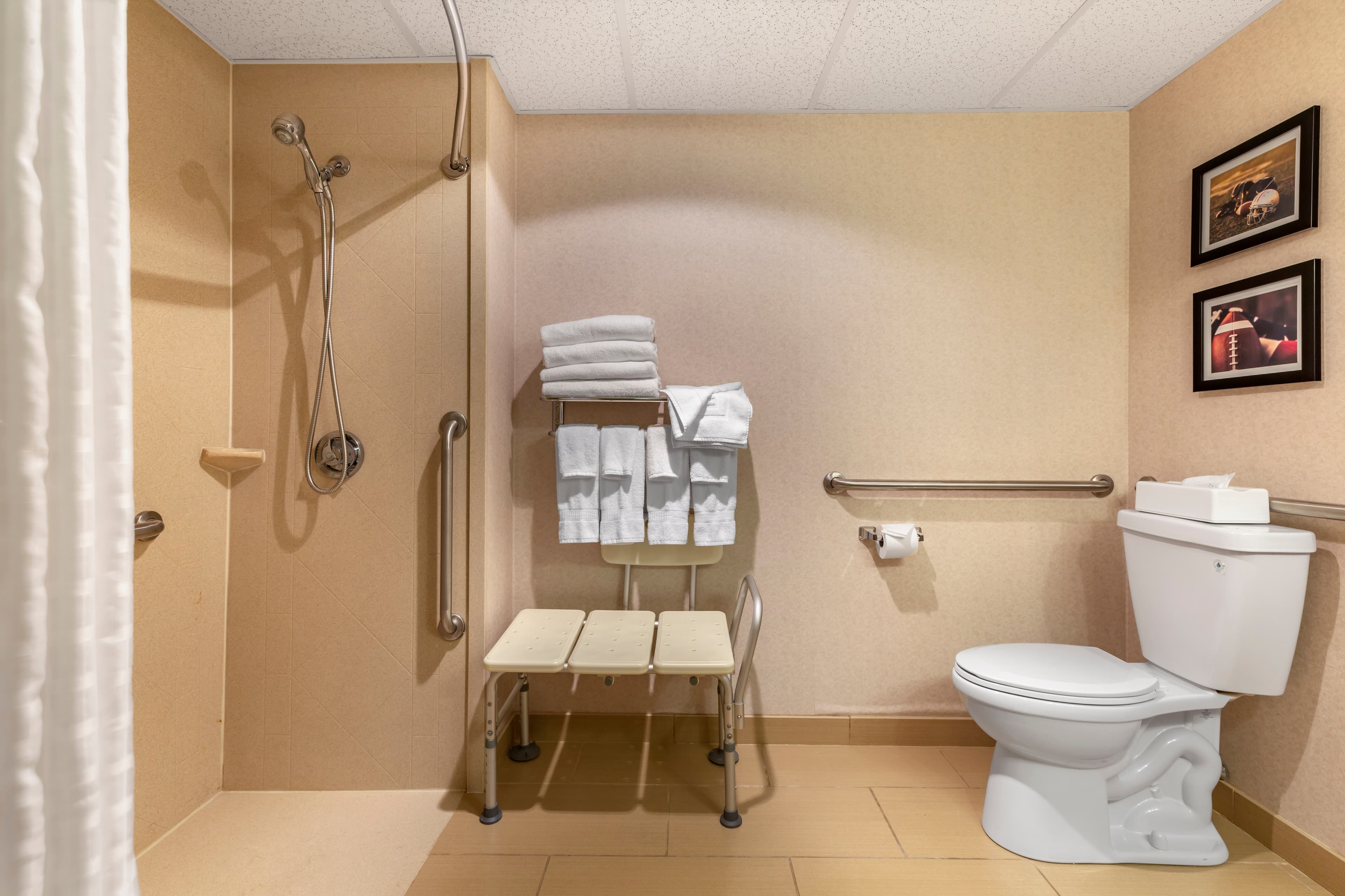 Comfort Inn Foxboro - Mansfield — 9