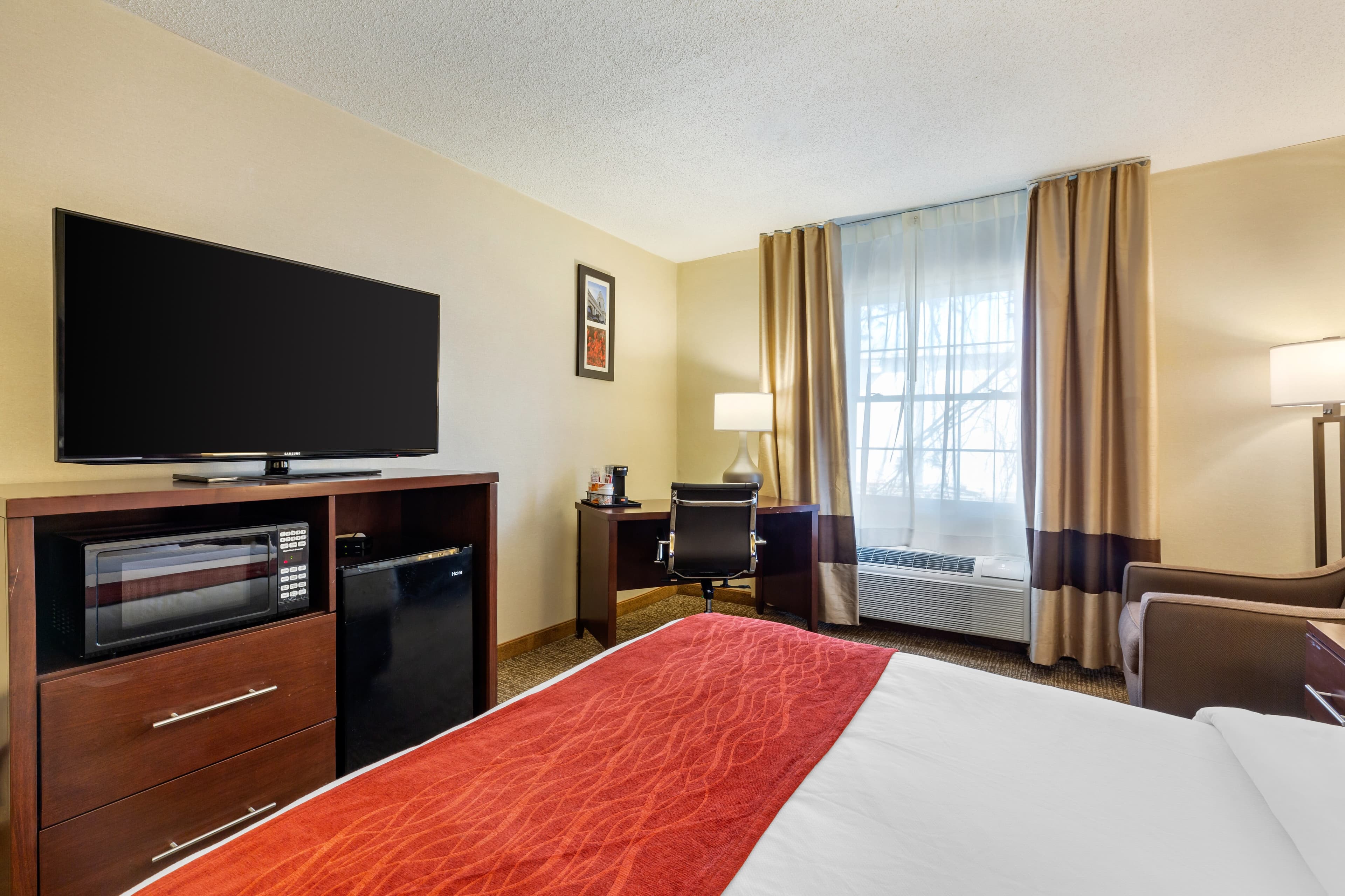 Comfort Inn Auburn-Worcester — 9