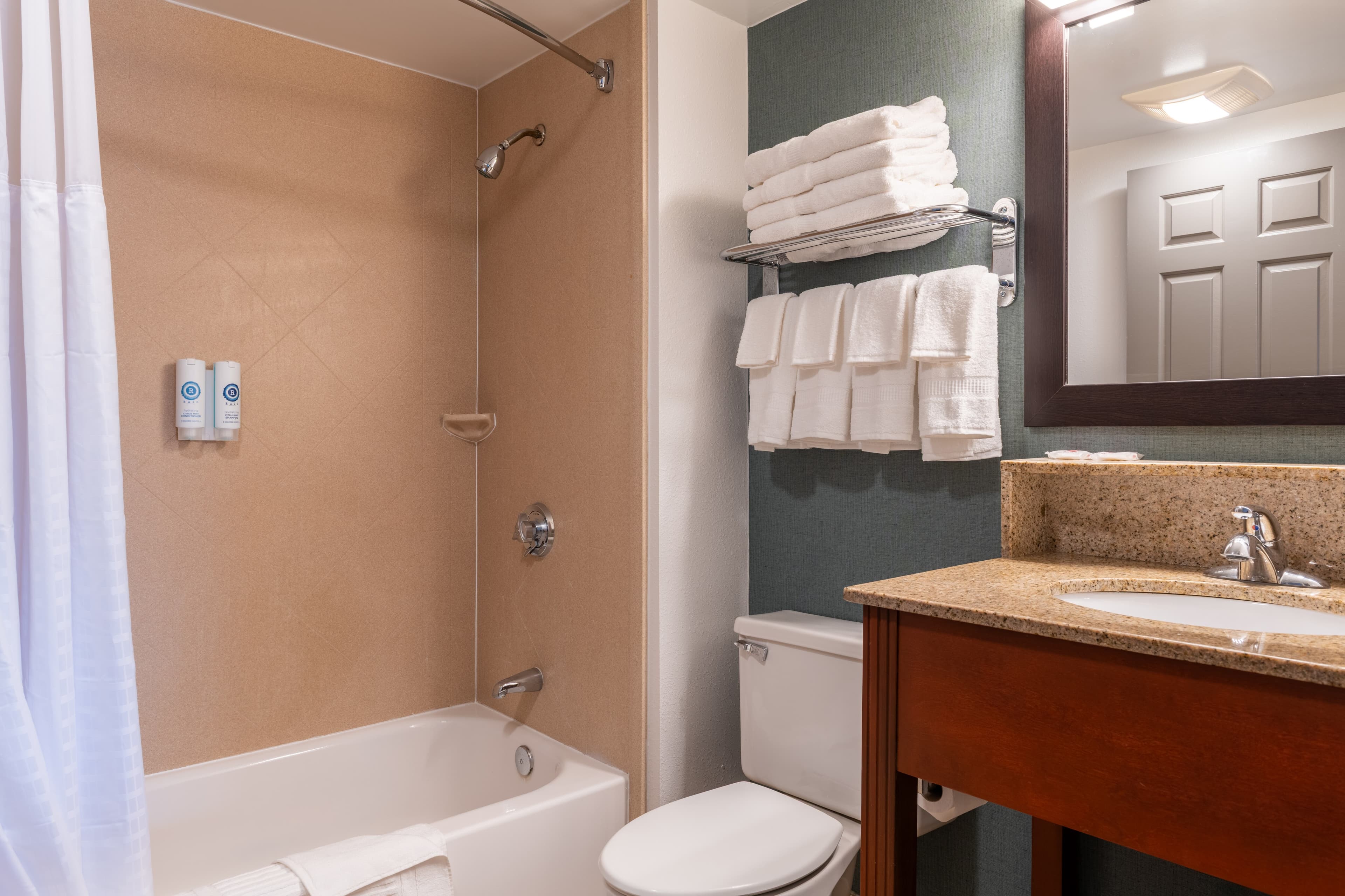 Comfort Inn Rockland - Boston — 13