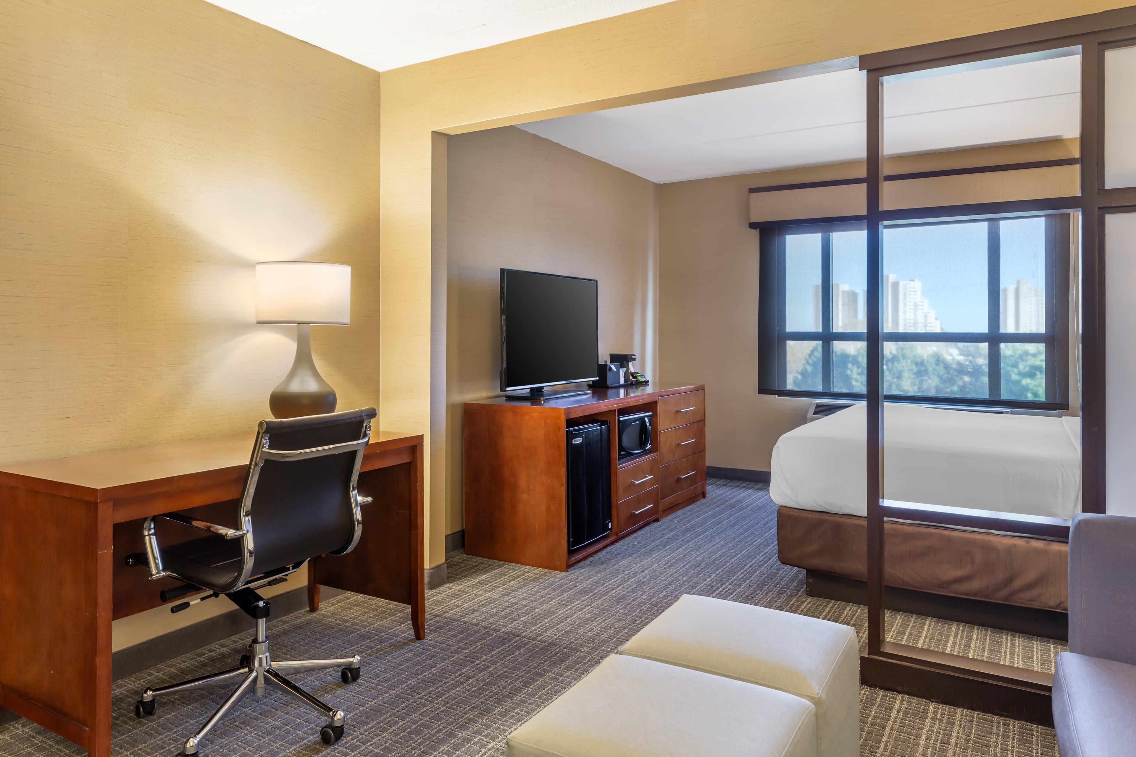 Comfort Inn & Suites Logan International Airport — 9