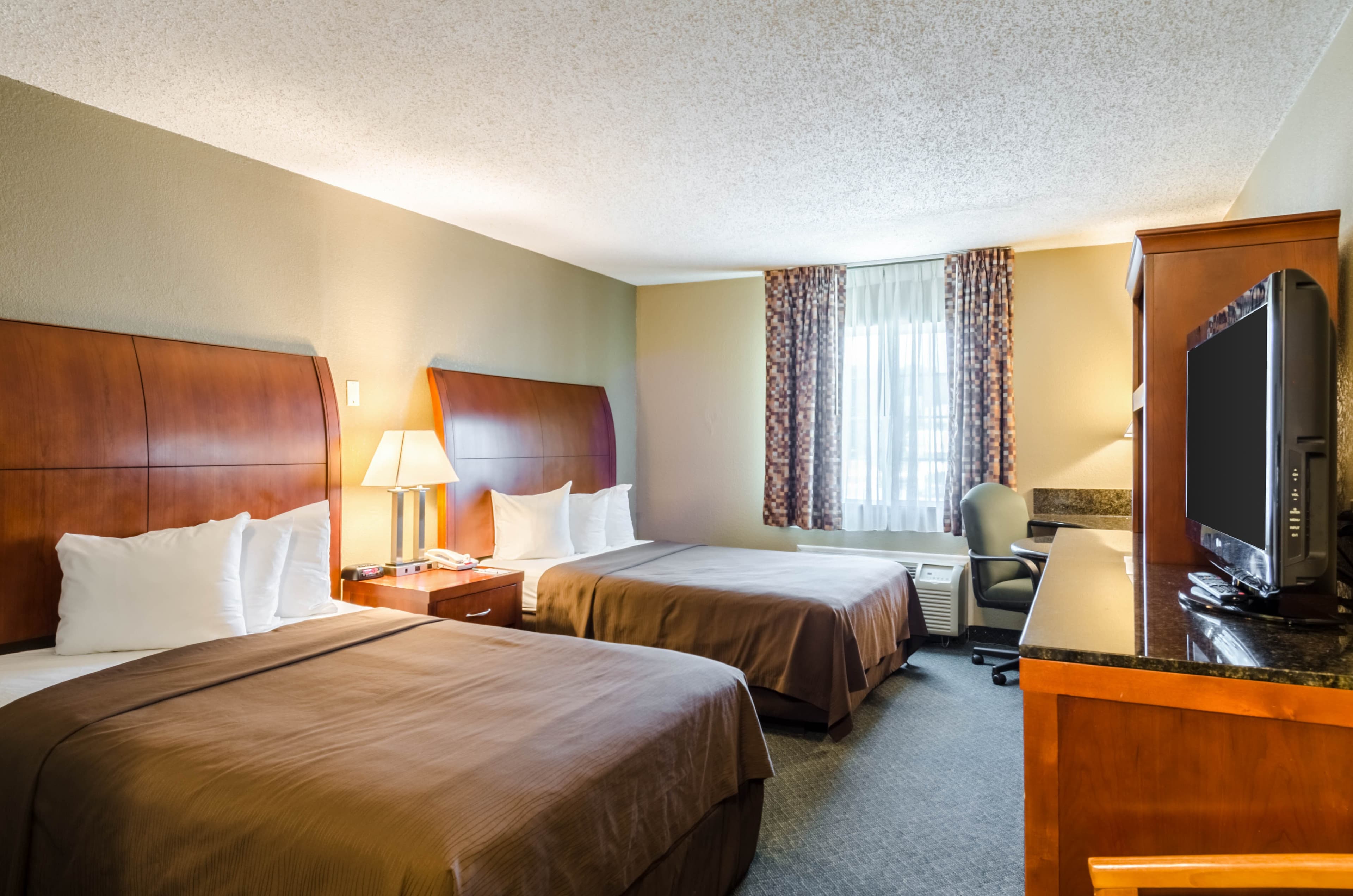 Quality Inn Chicopee-Springfield - Image 1