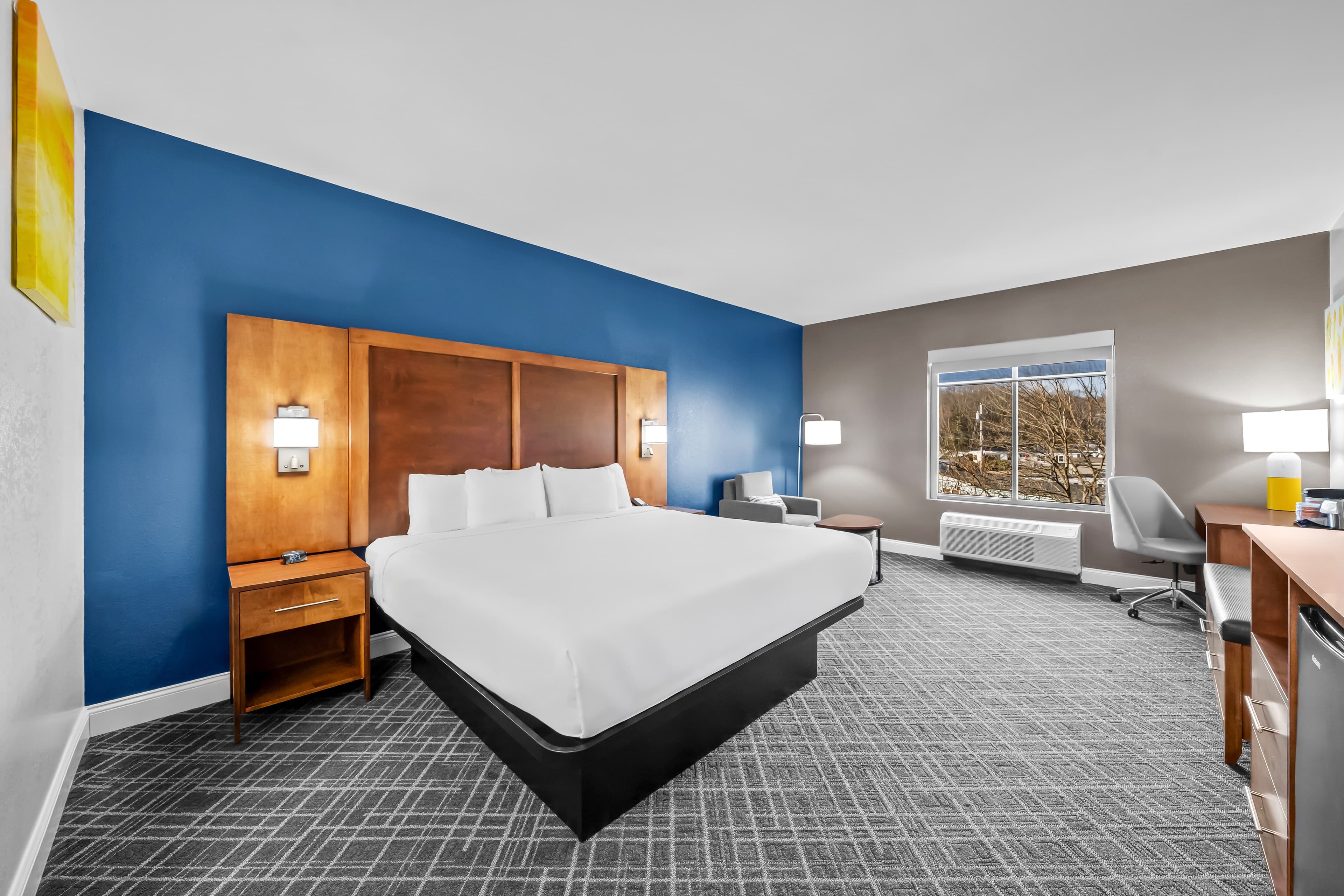 Comfort Inn & Suites Plainville-Foxboro — 10