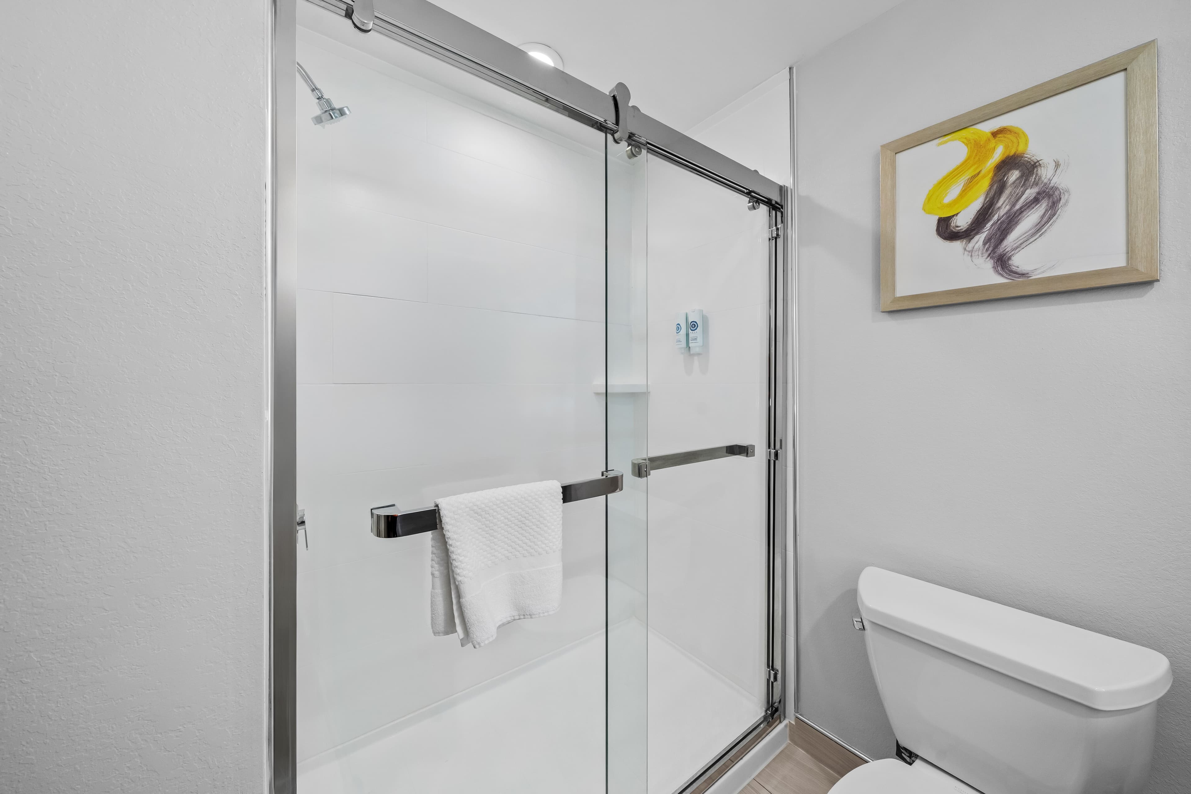 Comfort Inn & Suites Plainville-Foxboro — 9