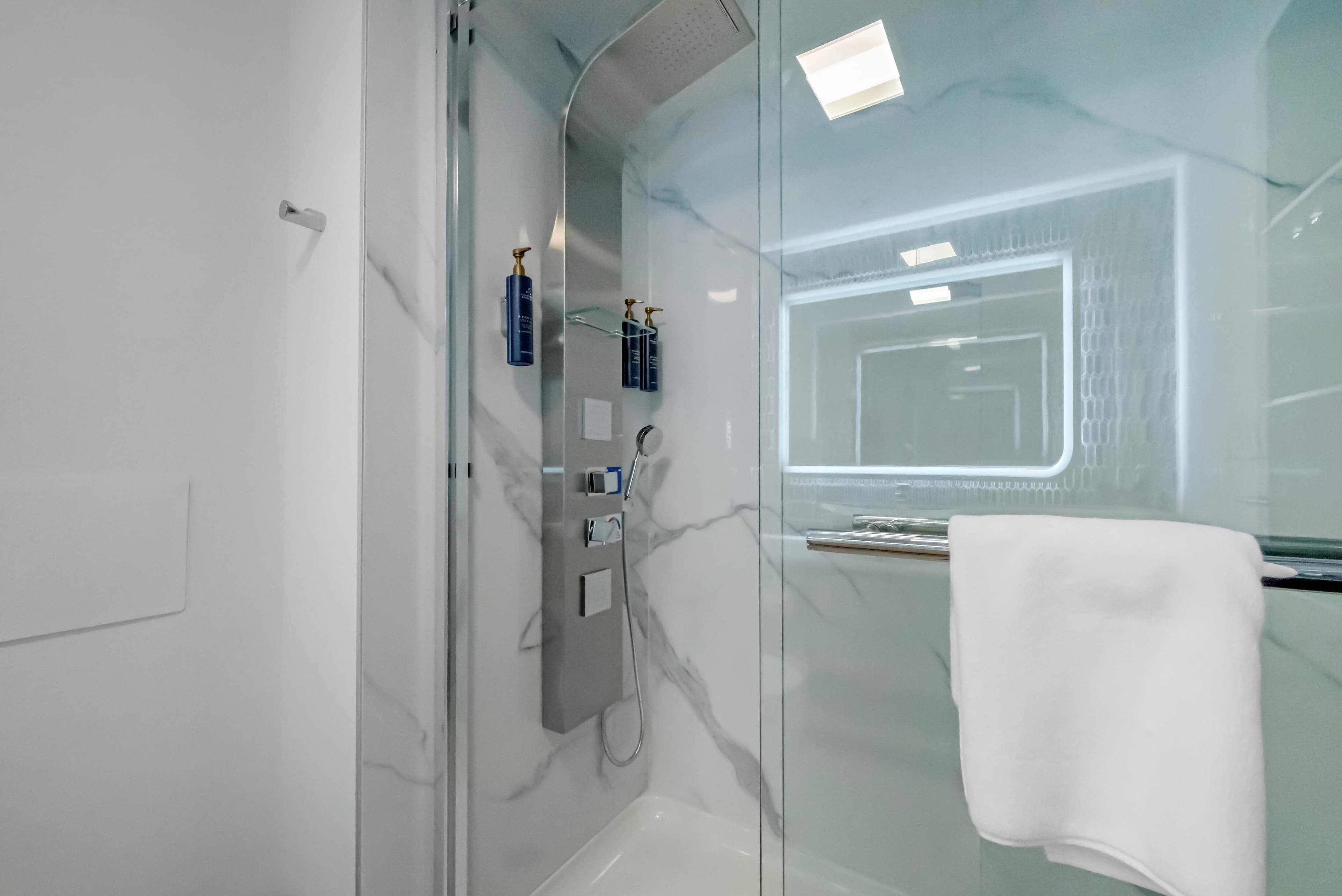 Blue - A Modern Hotel, an Ascend Collection Hotel — 20