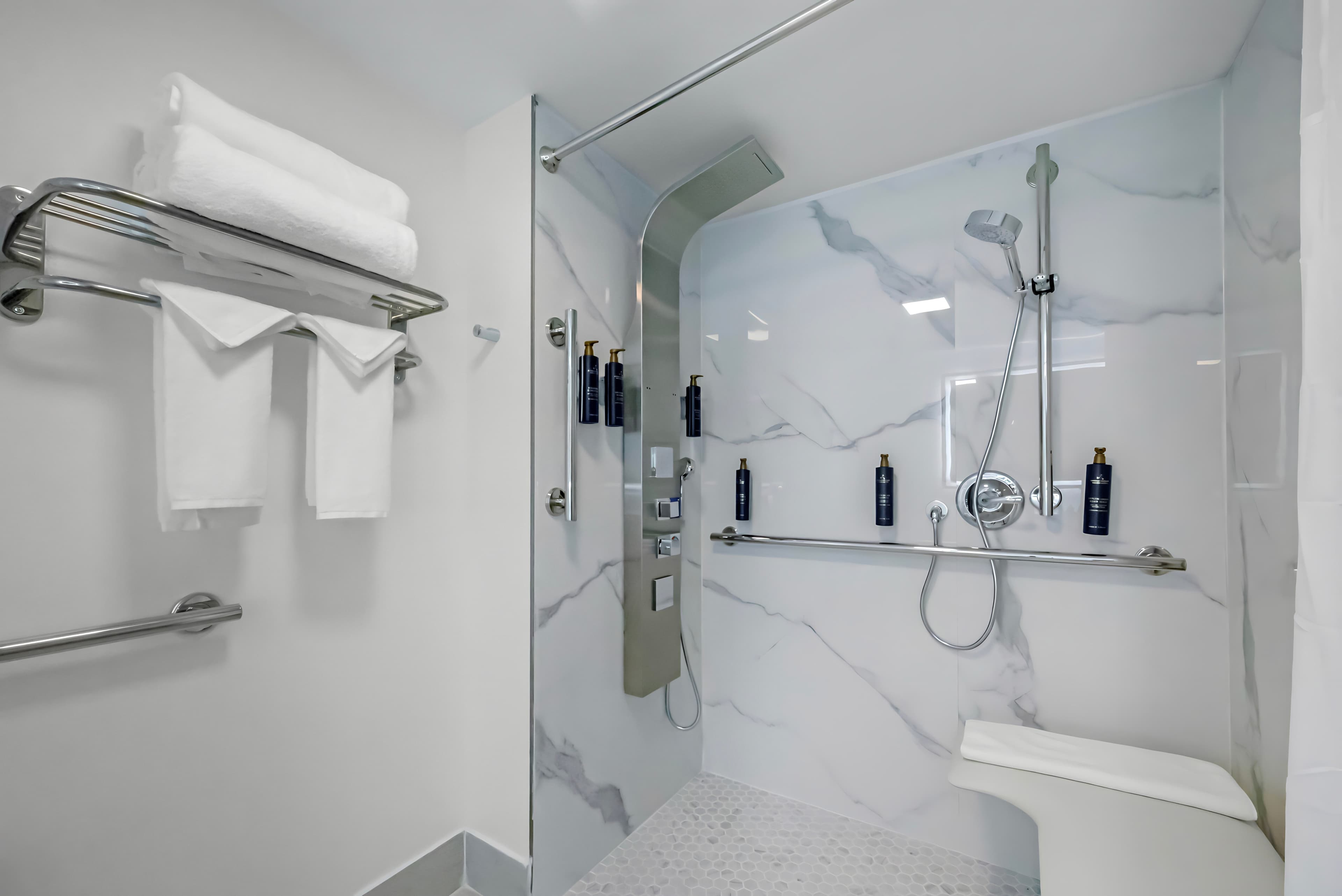 Blue - A Modern Hotel, an Ascend Collection Hotel — 26