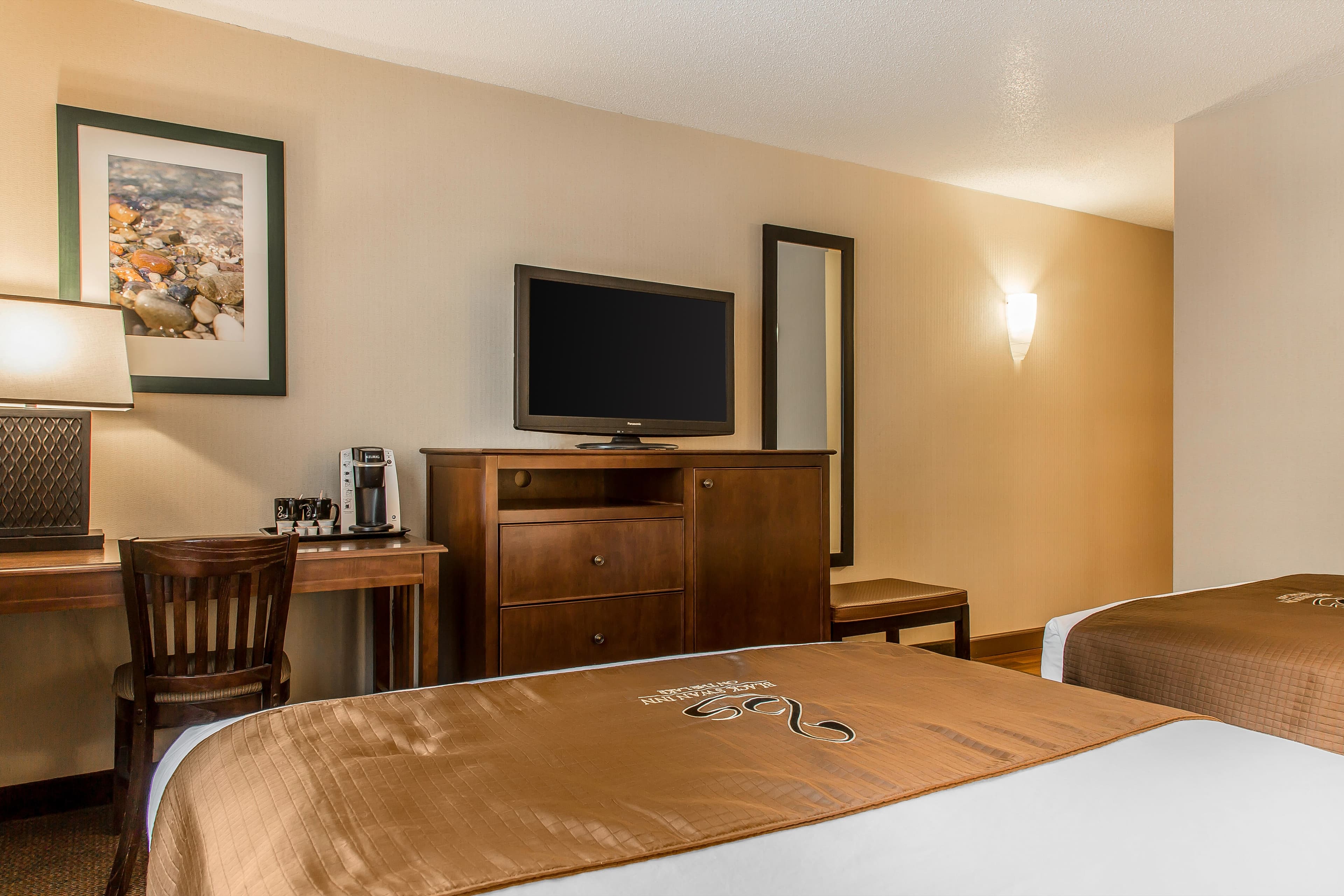 The Black Swan Lee - Lenox, an Ascend Collection Hotel — 10