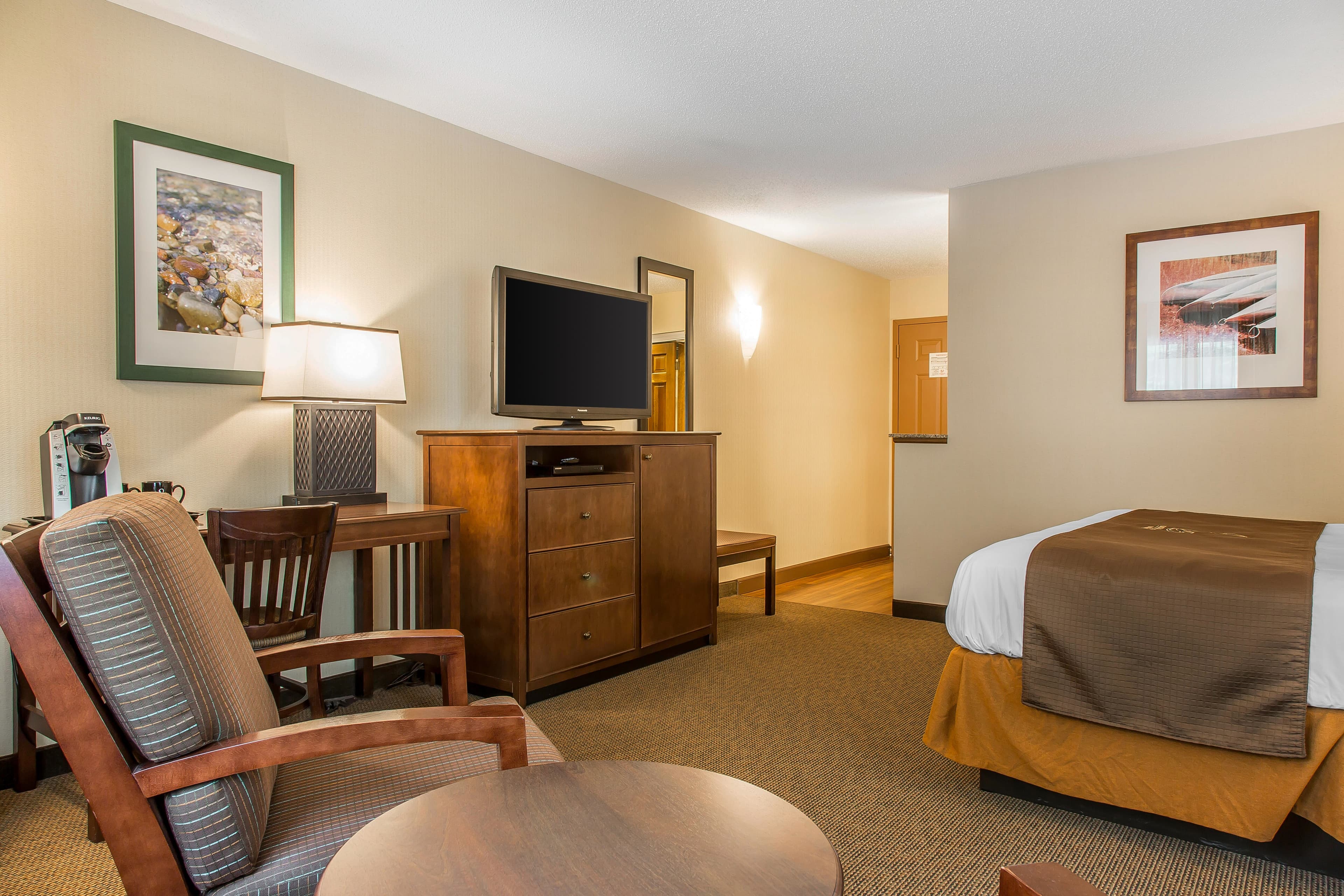 The Black Swan Lee - Lenox, an Ascend Collection Hotel — 19