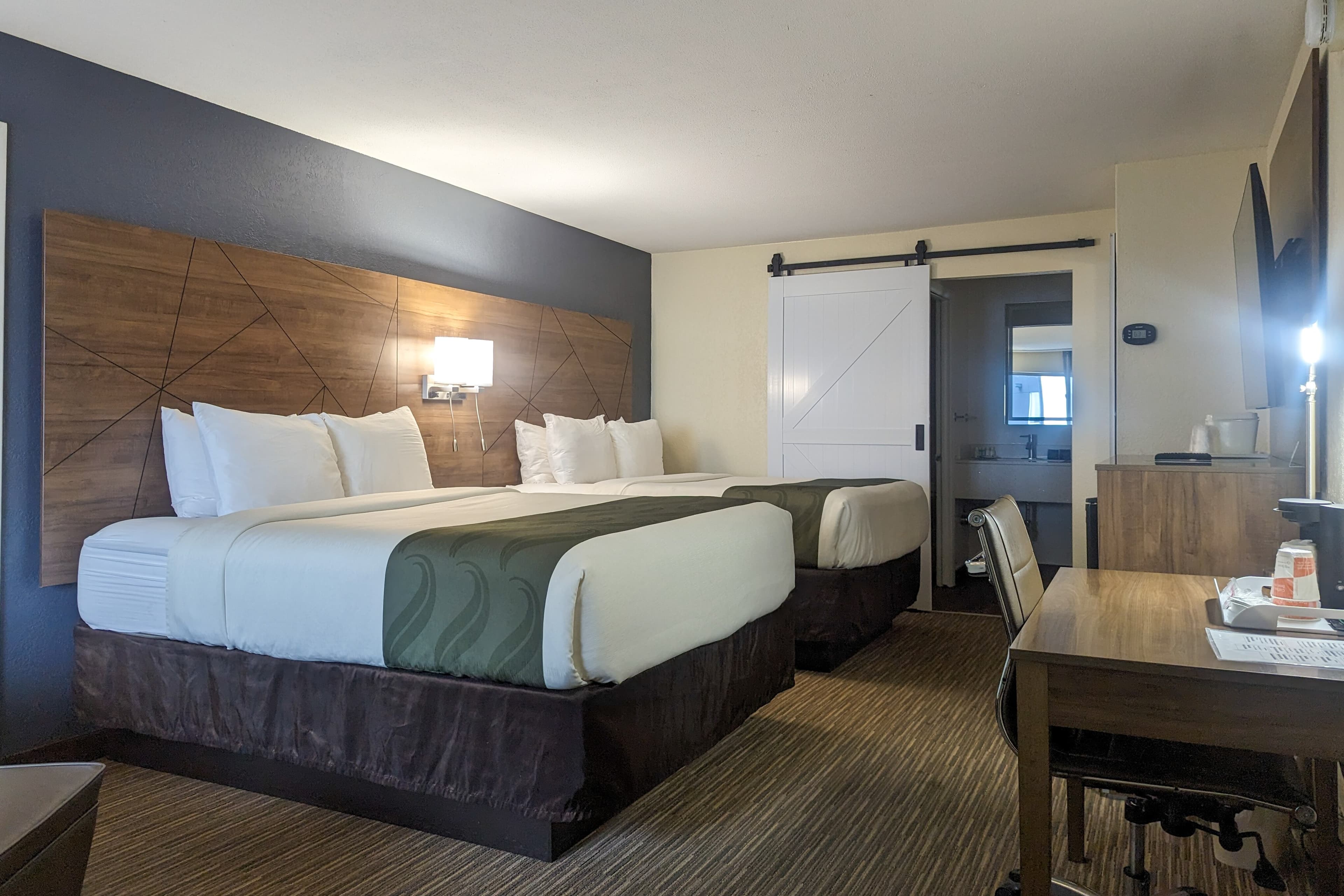 Quality Inn & Suites Northampton- Amherst — 6